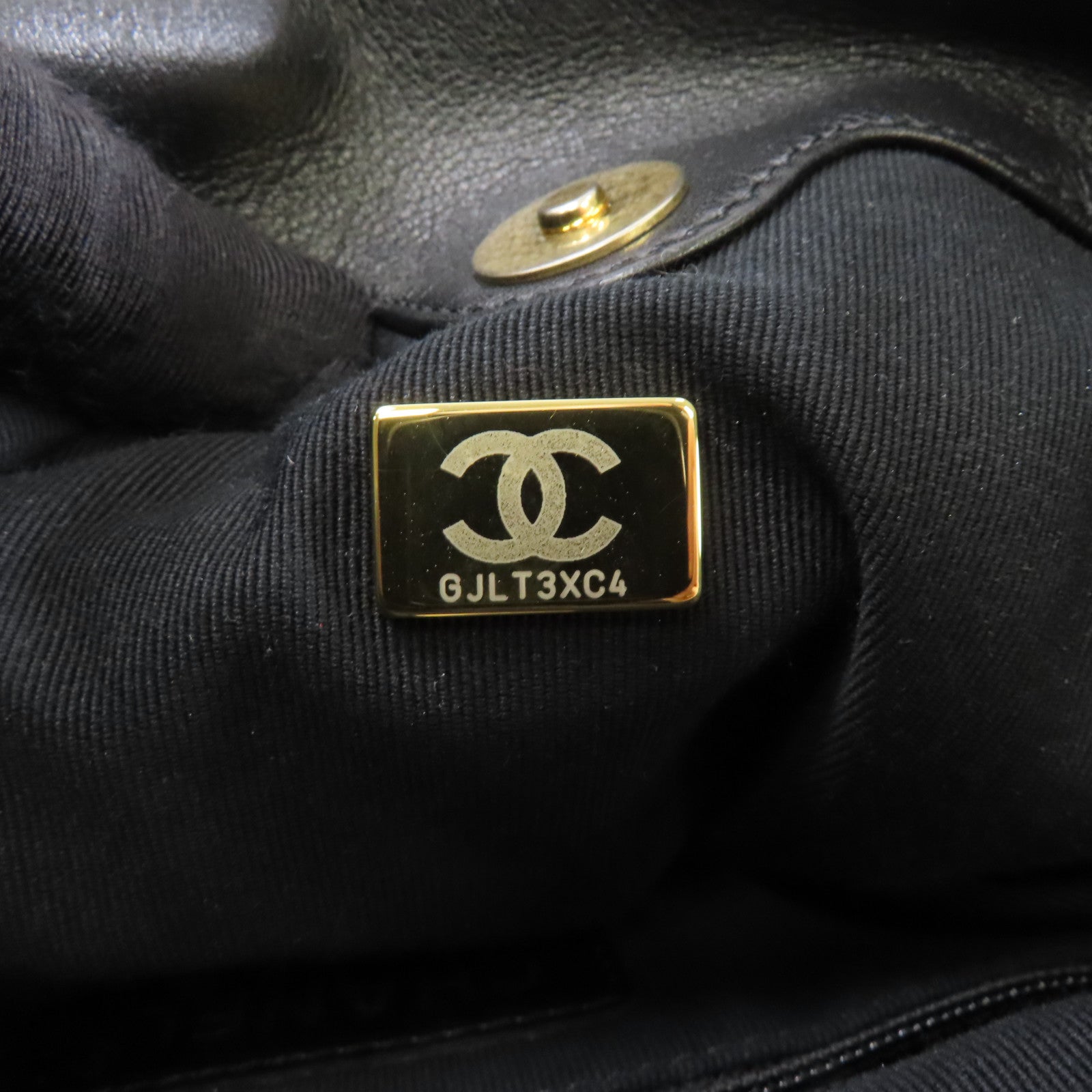 CHANEL 菱格牛皮皮革Drawstring Bag金扣鏈帶肩背袋黑色