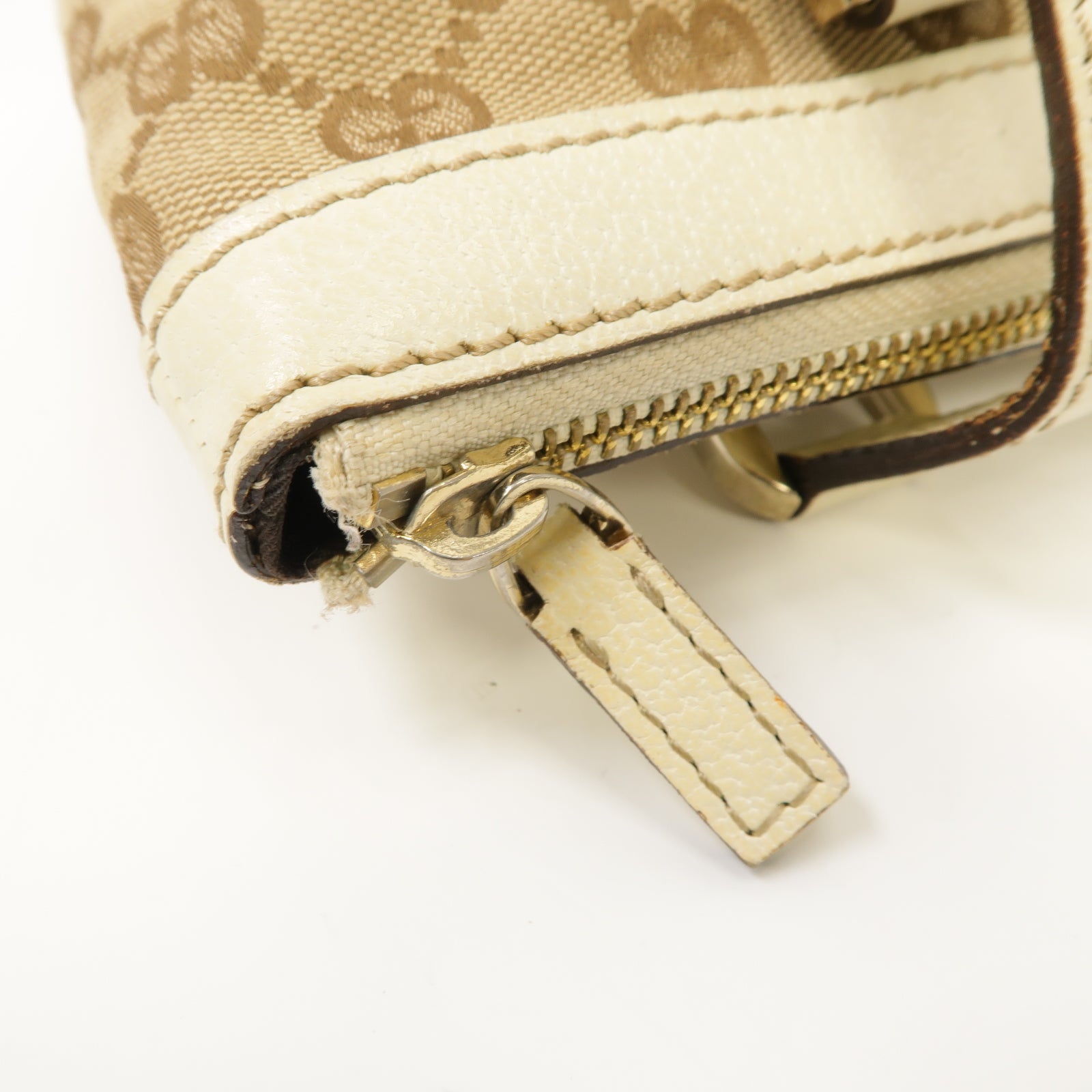 GUCCI 【激減優惠】帆布/皮革Handbag金扣手挽袋啡色/白色
