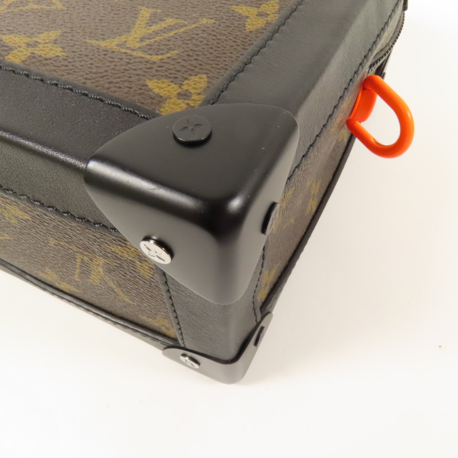 LOUIS VUITTON Monogram Solar Soft Trunk肩背袋