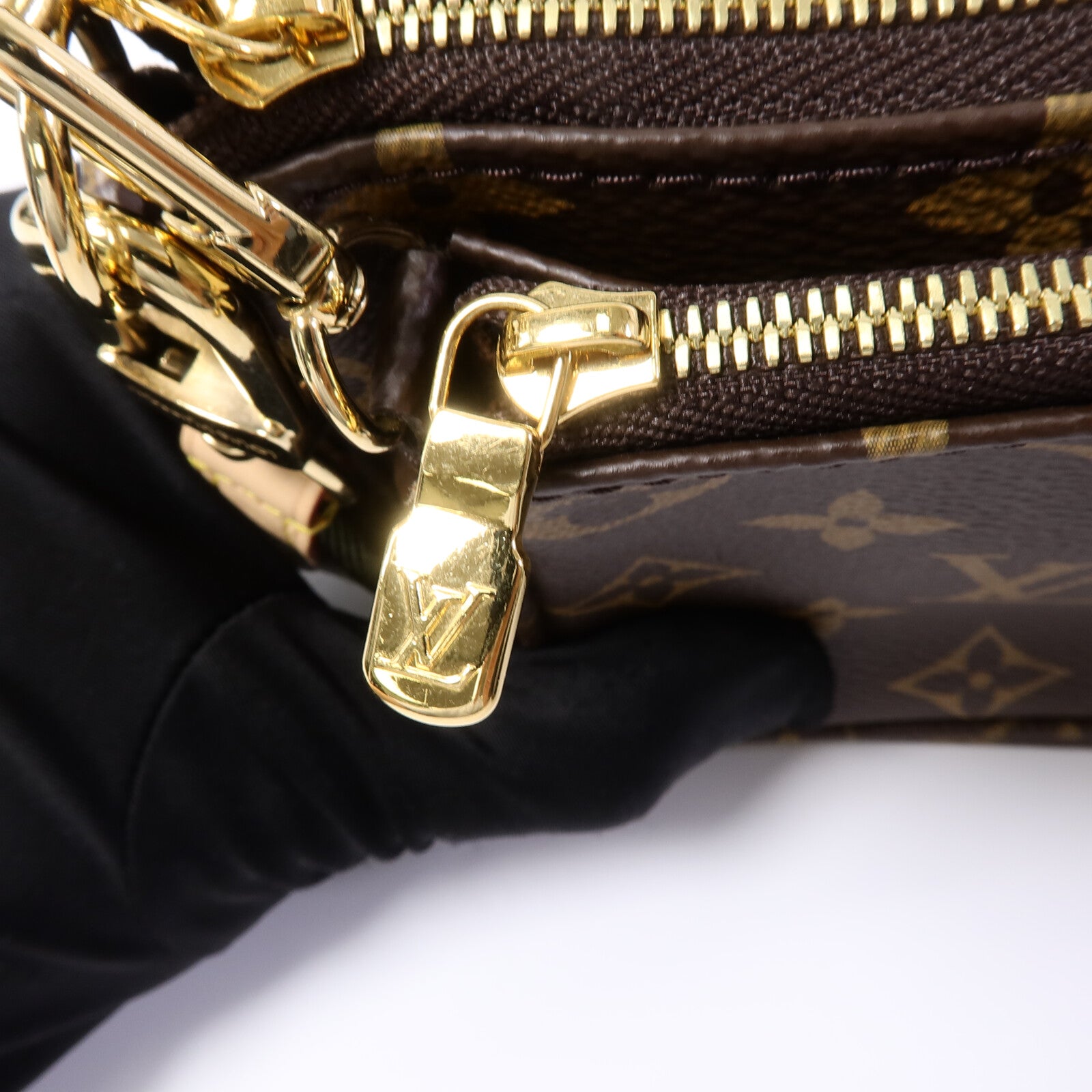 LOUIS VUITTON Monogram Multi Pochette Accessoires金扣肩背袋