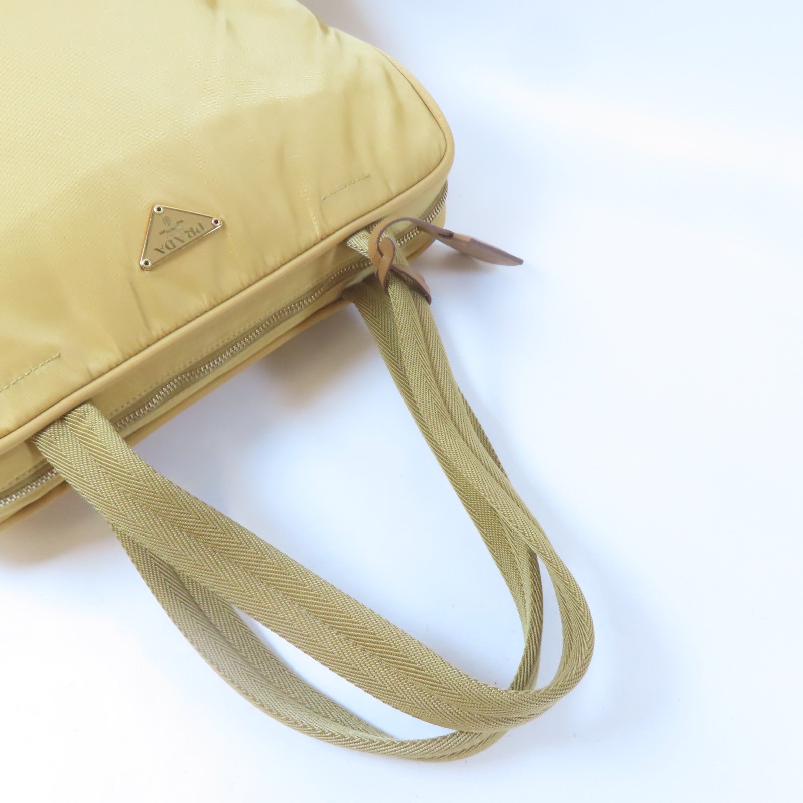 PRADA 【激減優惠】尼龍Shoulder Bag金扣肩背袋金黃色