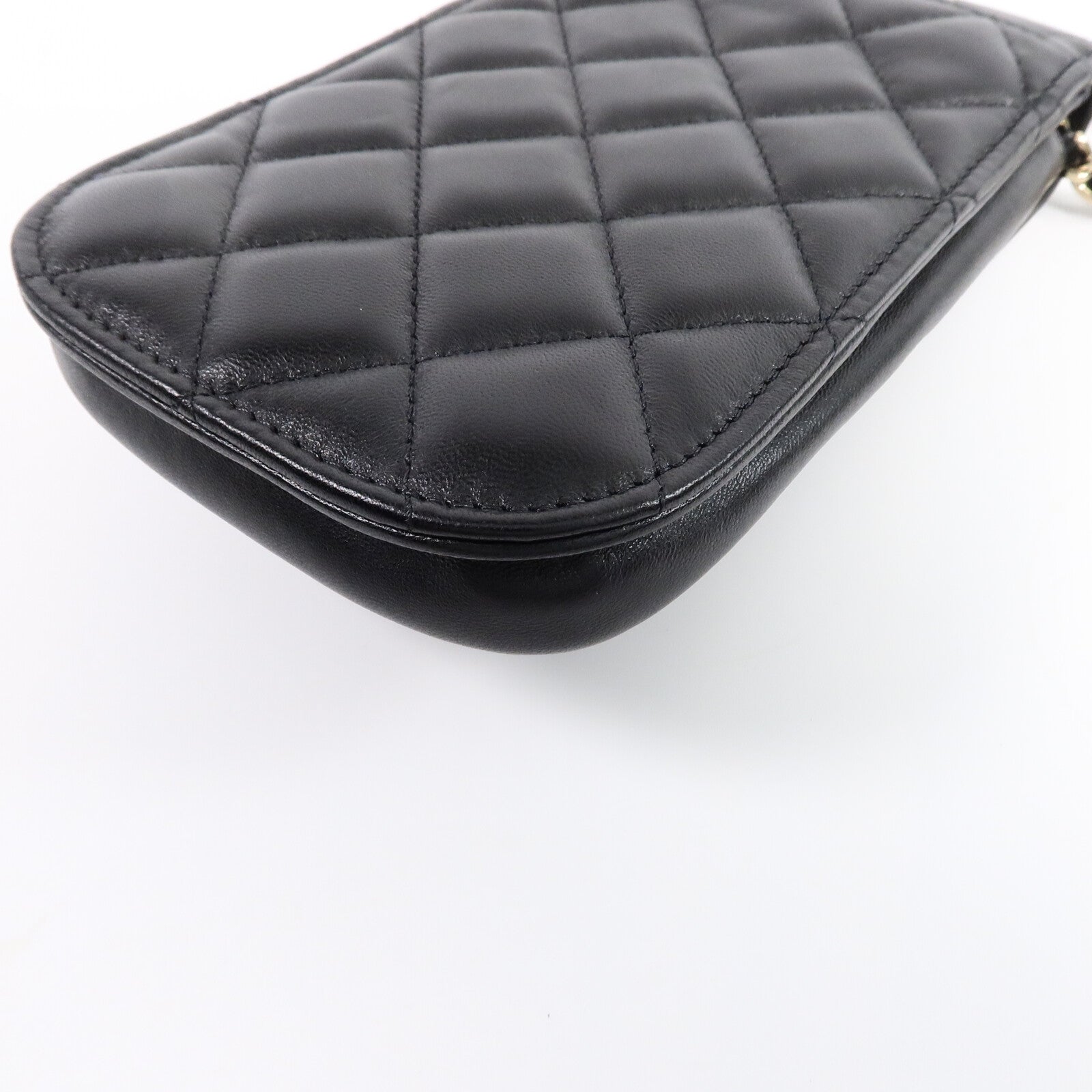 CHANEL 羊皮皮革Phone Bag鏈帶肩背袋