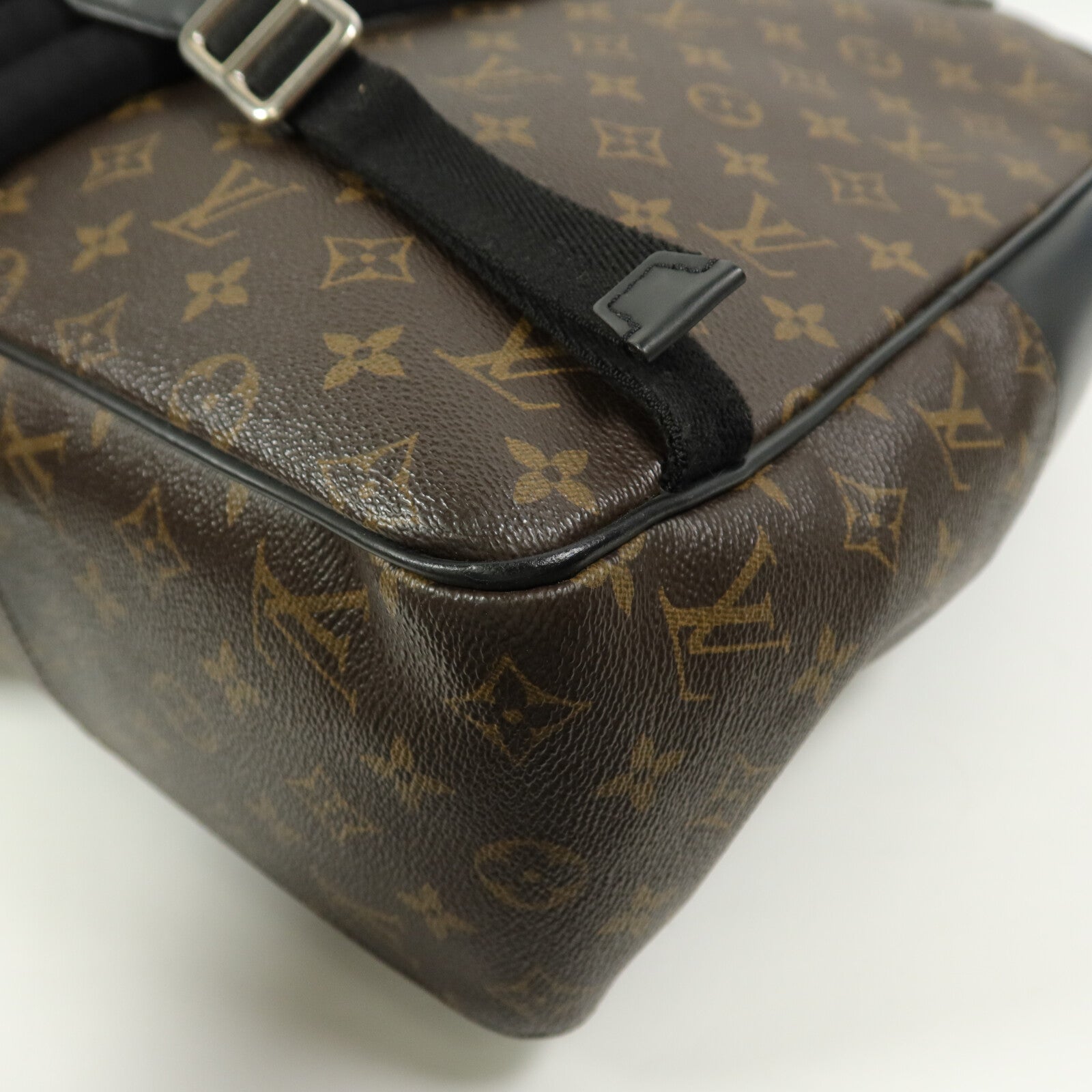 LOUIS VUITTON Monogram Macassar Josh Backpack背包