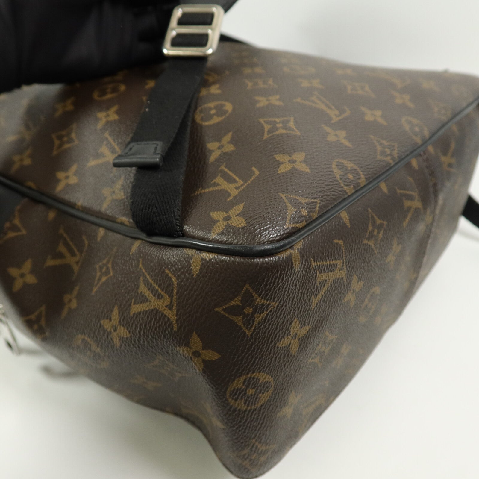 LOUIS VUITTON Monogram Macassar Josh Backpack背包