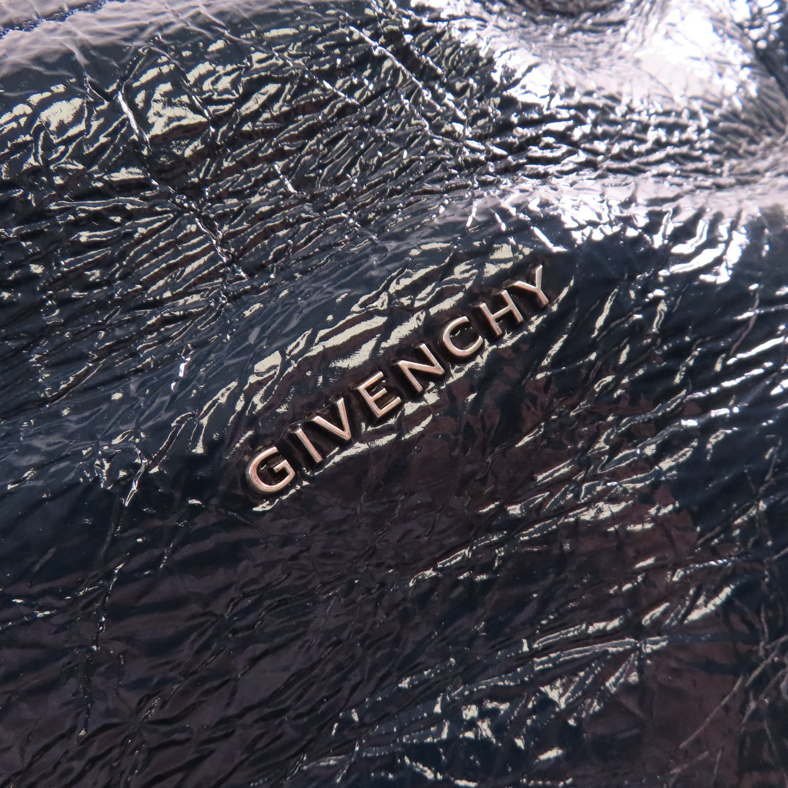 GIVENCHY 漆皮皮革2 Way Shoulder銀扣手挽肩背兩用袋
