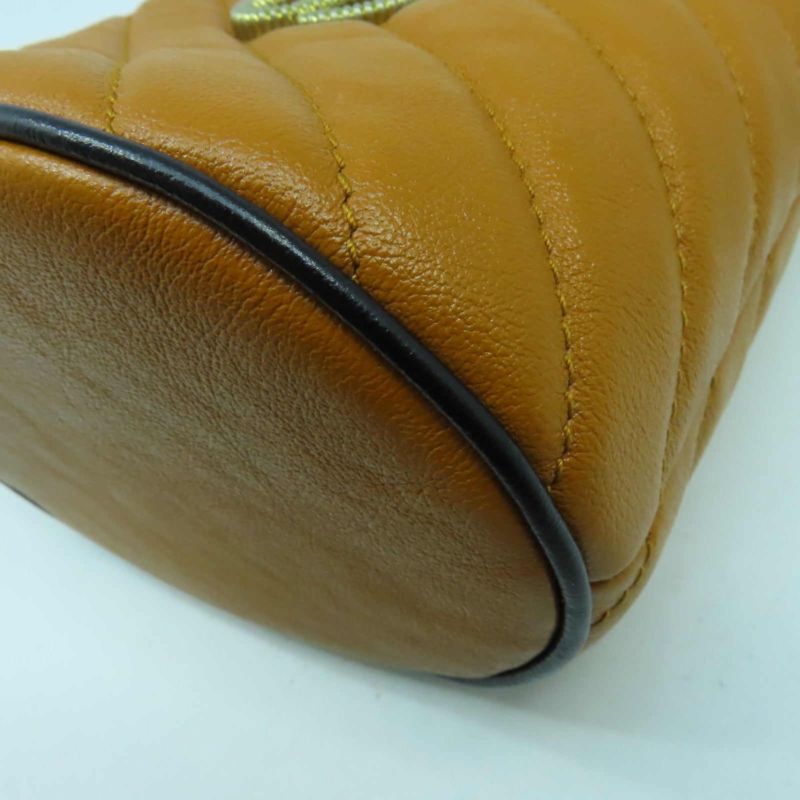 GUCCI 【激減優惠】牛皮皮革GG Marmont金扣鏈帶肩背袋淺啡色