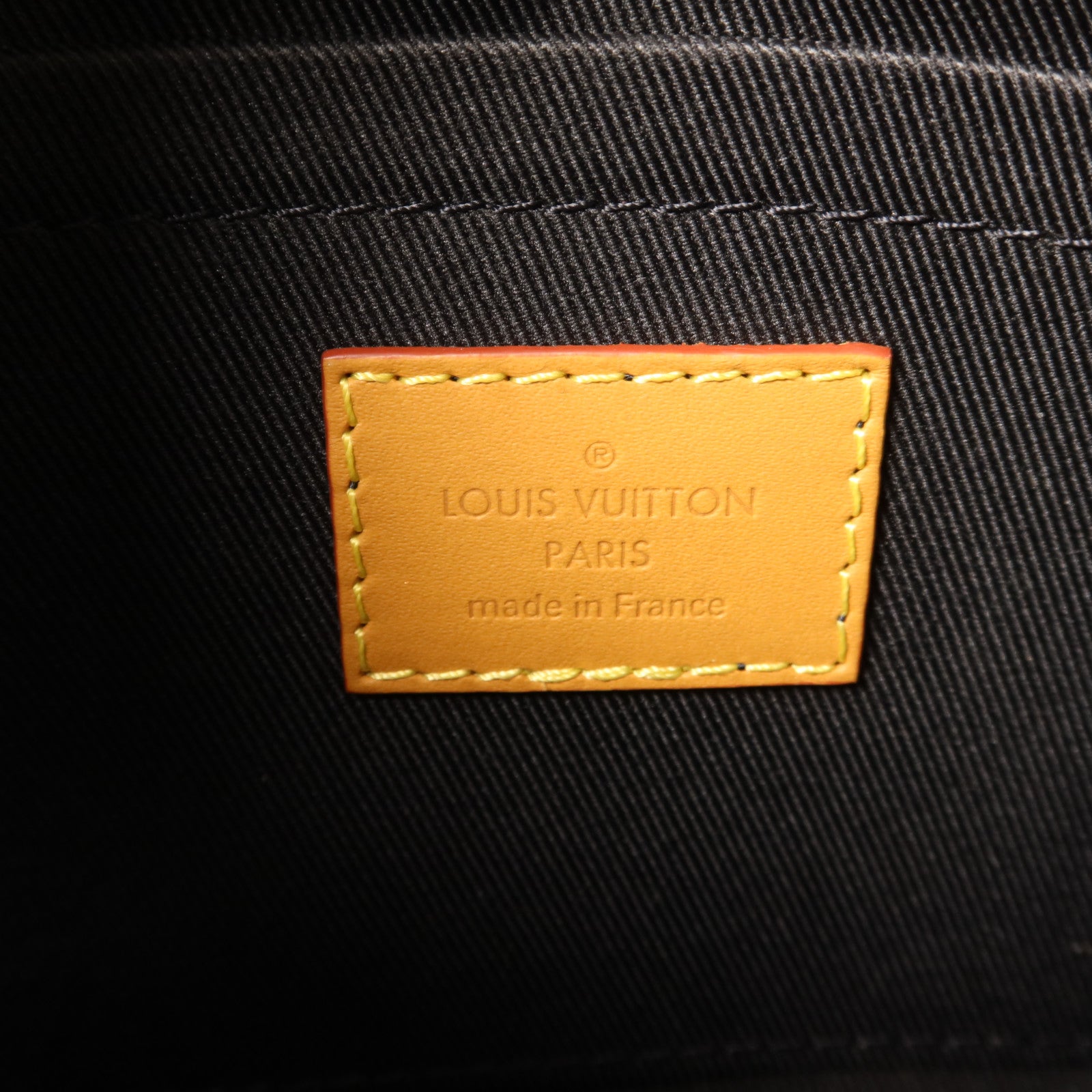 LOUIS VUITTON Damier Giant Ebene × Nigo Mini Soft Trunk肩背袋