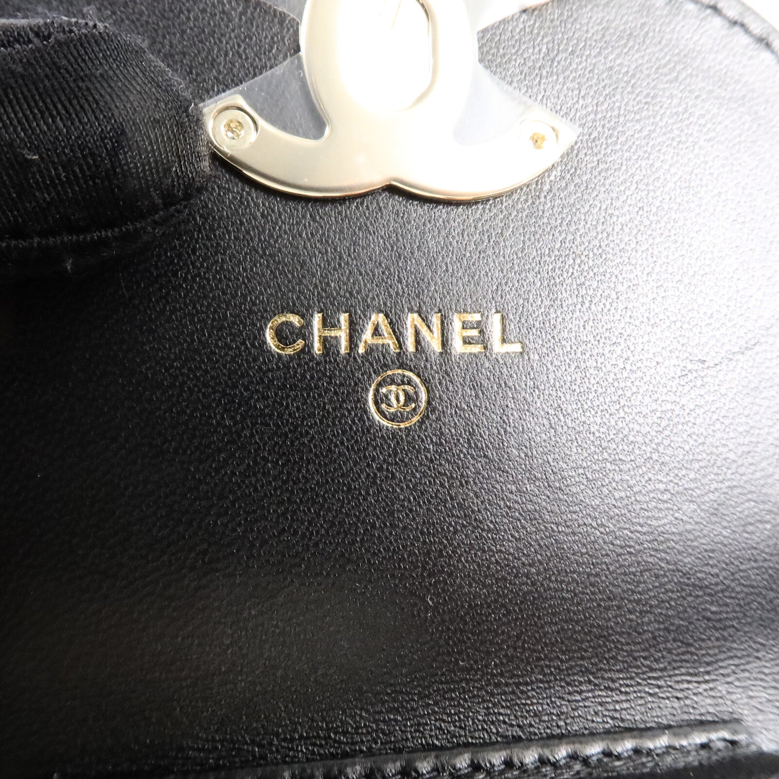 CHANEL 羊皮皮革Phone Bag鏈帶肩背袋