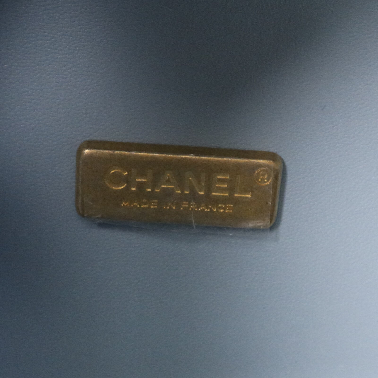 CHANEL 羊皮皮革CC Bubble Vanity金扣鏈帶肩背袋