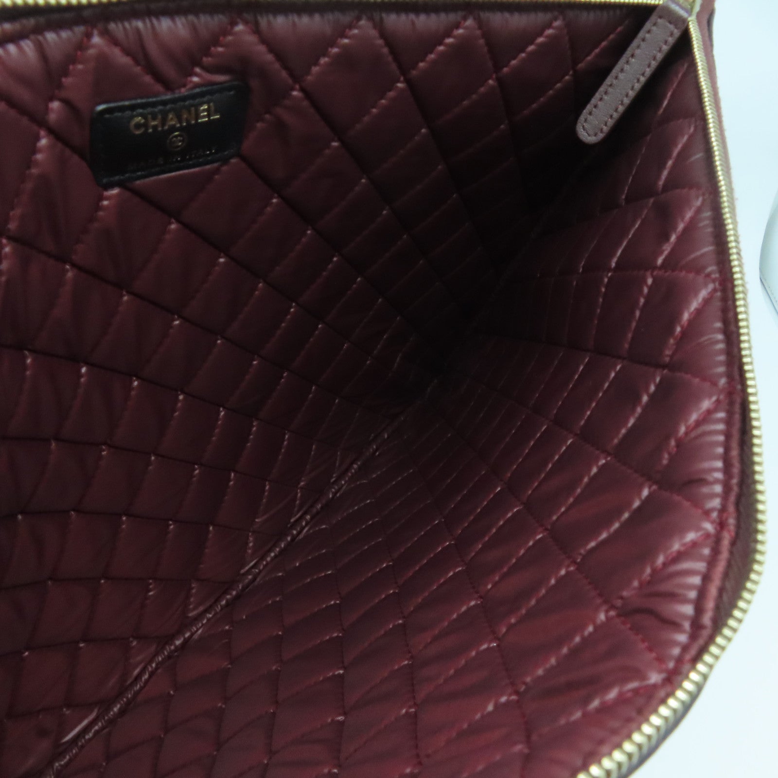 CHANEL **【激減優惠】菱格羊皮皮革Clutch Bag金扣手拿包黑色