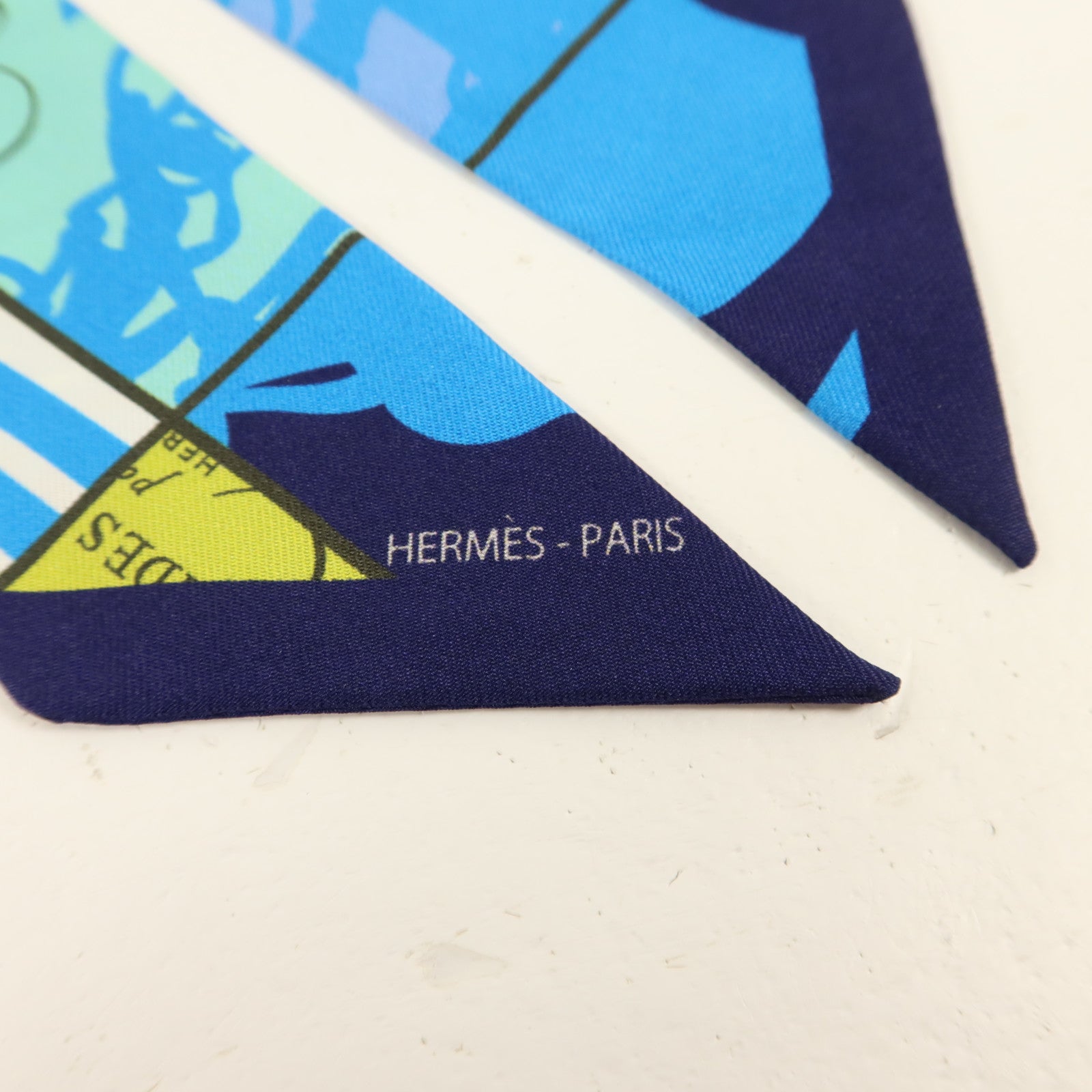 HERMES 絲質Twilly絲巾