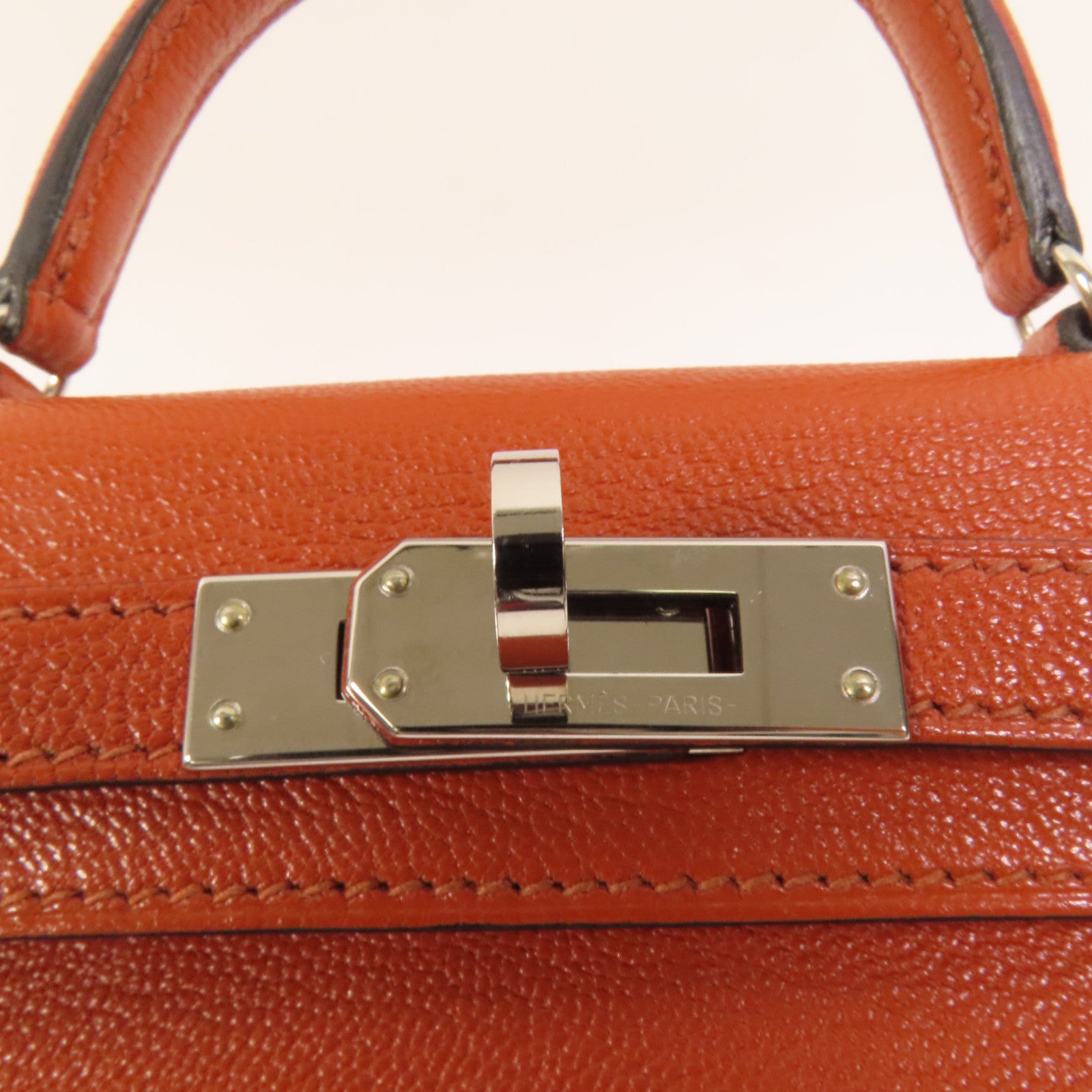 HERMES 【激減優惠】Chevre皮革Mini Kelly銀扣手挽肩背兩用袋
