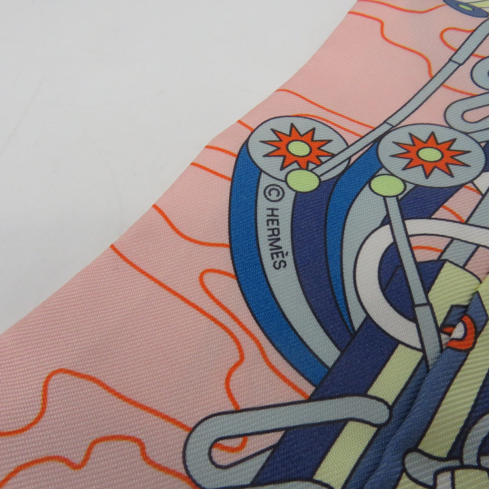 HERMES 【激減優惠】絲質Twilly Silk絲巾粉紅色