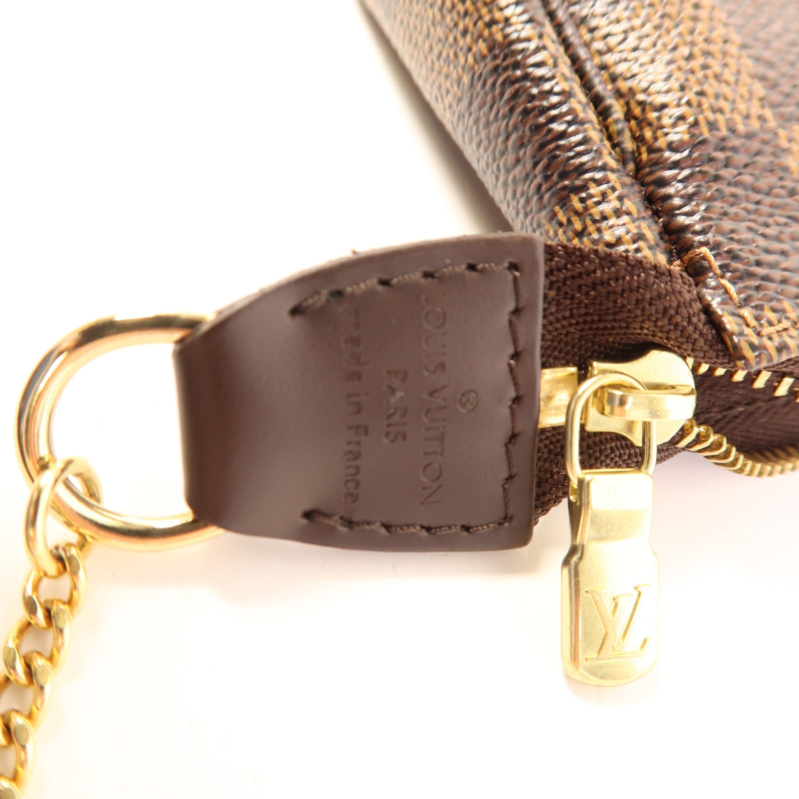 LOUIS VUITTON Damier Mini Pochette金扣手挽袋