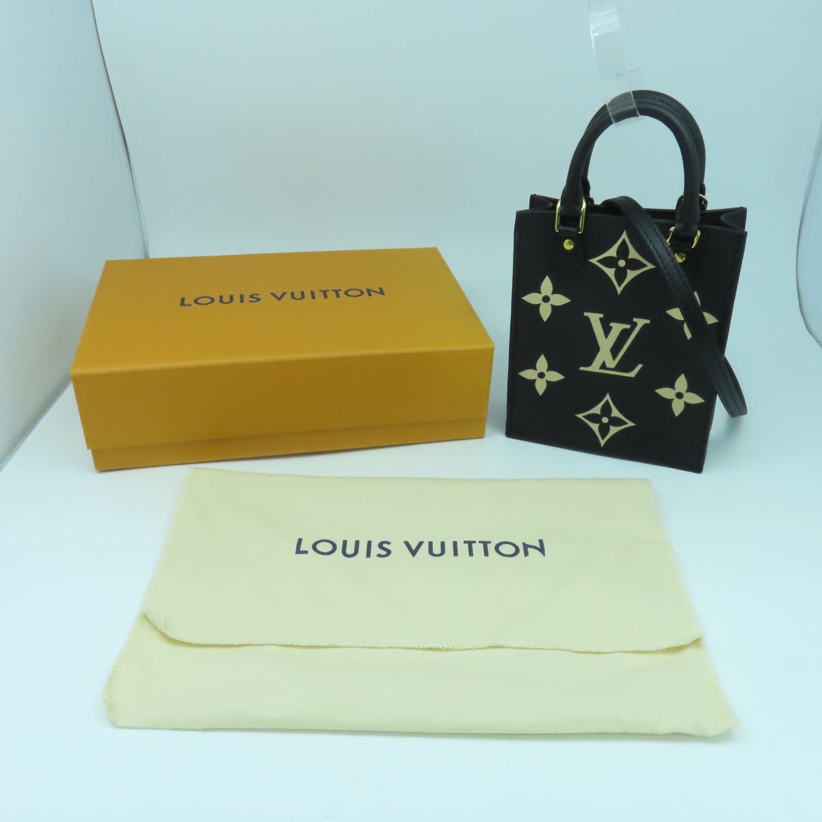 LOUIS VUITTON 【激減優惠】Monogram Empreinte Sac Plat金扣手挽肩背兩用袋黑色