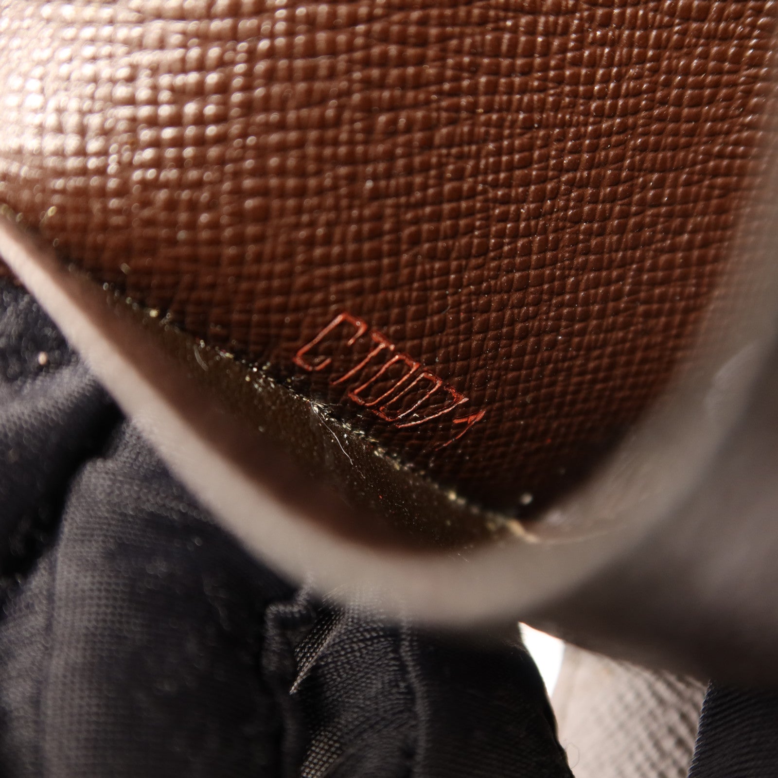 LOUIS VUITTON Damier Key Case金扣鎖匙包