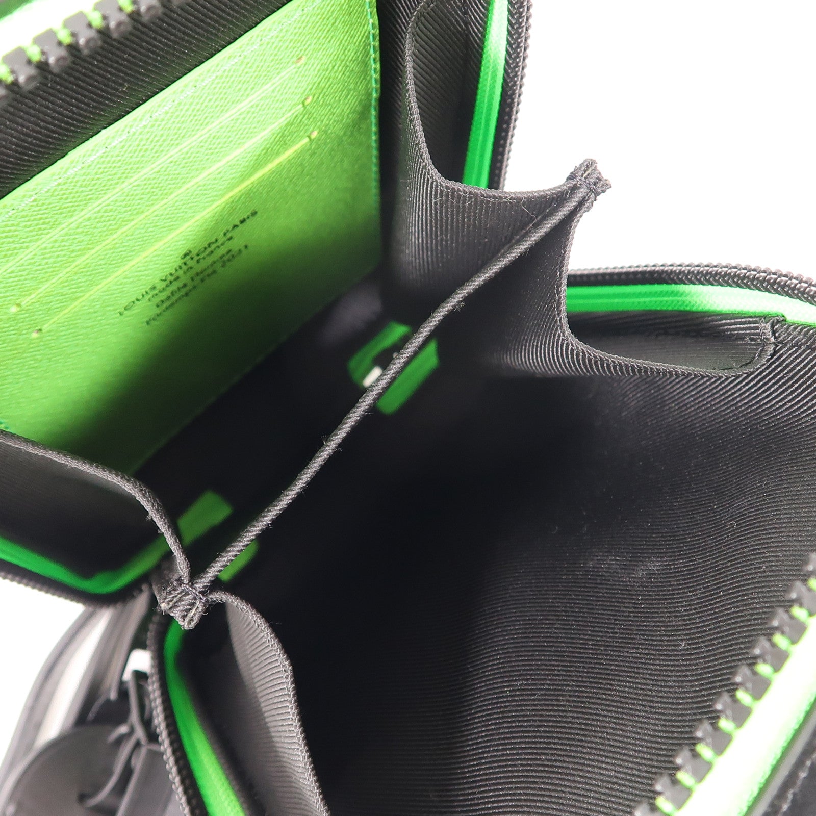 LOUIS VUITTON Soft Trunk Phone Box LV Friends Shoulder Bag M80144 Monogram Brown