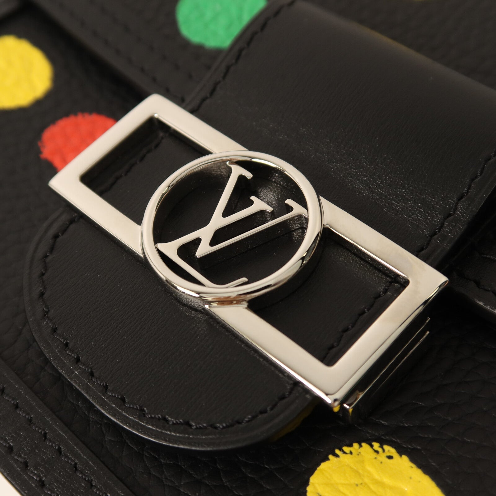 LOUIS VUITTON 牛皮皮革LV X YK Dauphine Mini銀扣肩背袋