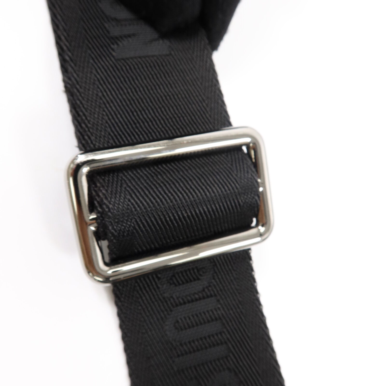 LOUIS VUITTON Monogram Eclipse Keepall Bandouliere 25肩背袋