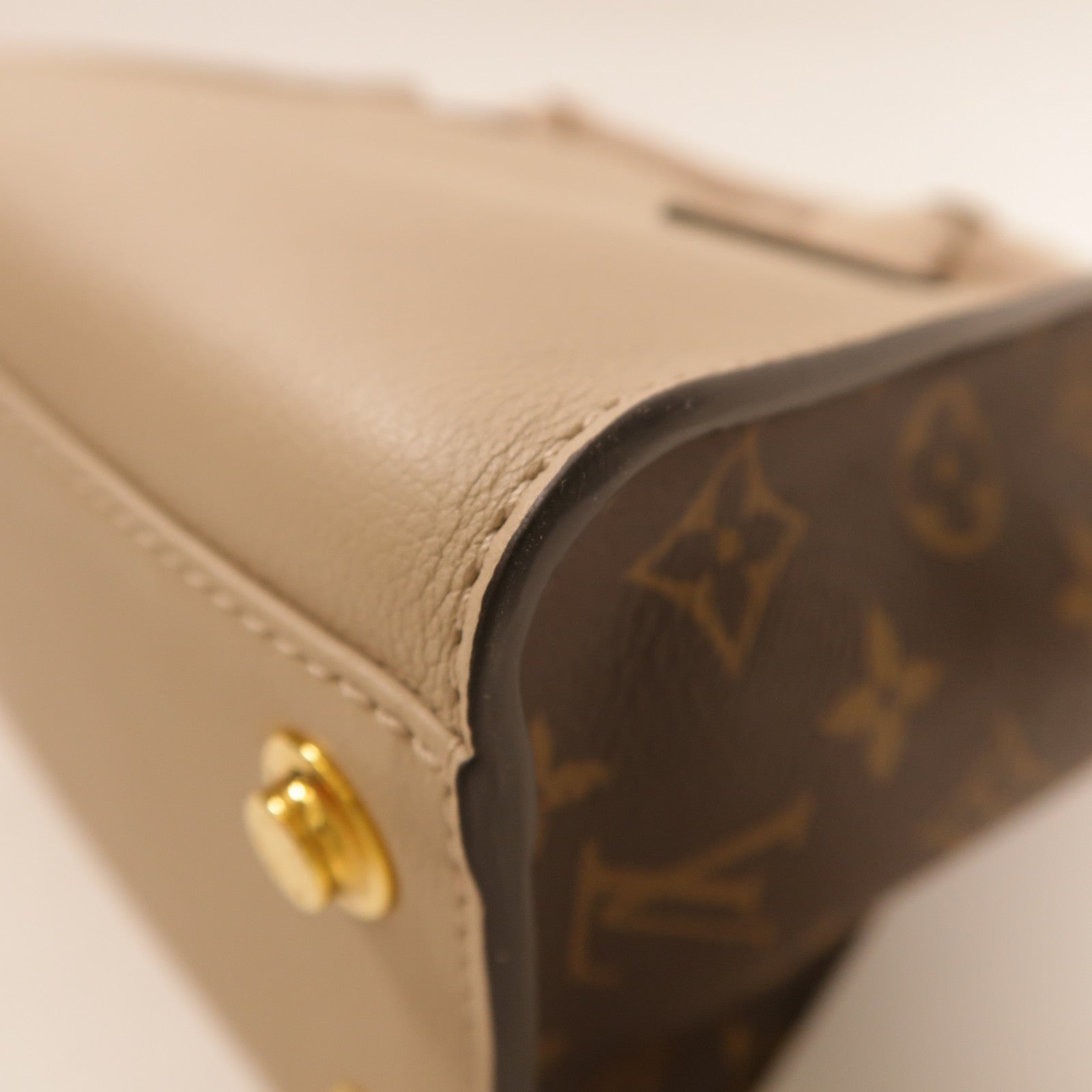 LOUIS VUITTON 牛皮皮革/Monogram On My Side PM手挽肩背兩用袋