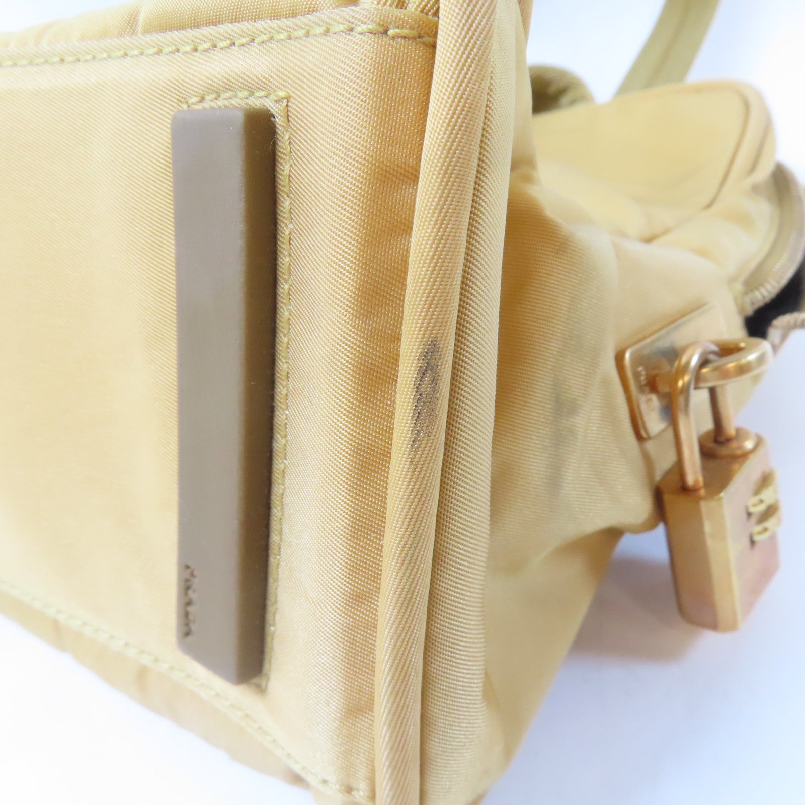 PRADA 【激減優惠】尼龍Shoulder Bag金扣肩背袋金黃色