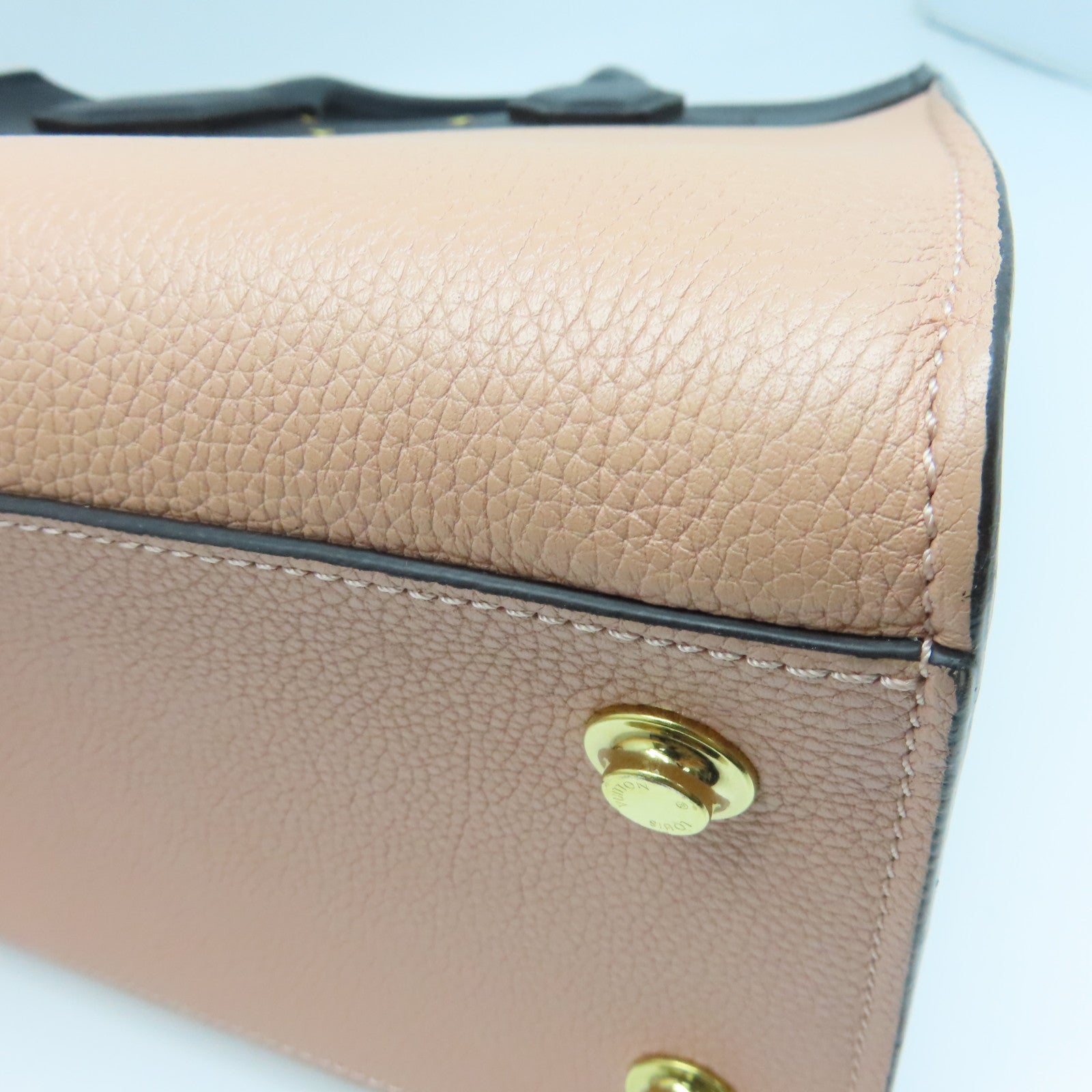 LOUIS VUITTON Leather City Steames MM Gold Buckle Tote Bag Black/Pink (Without Shoulder Strap)