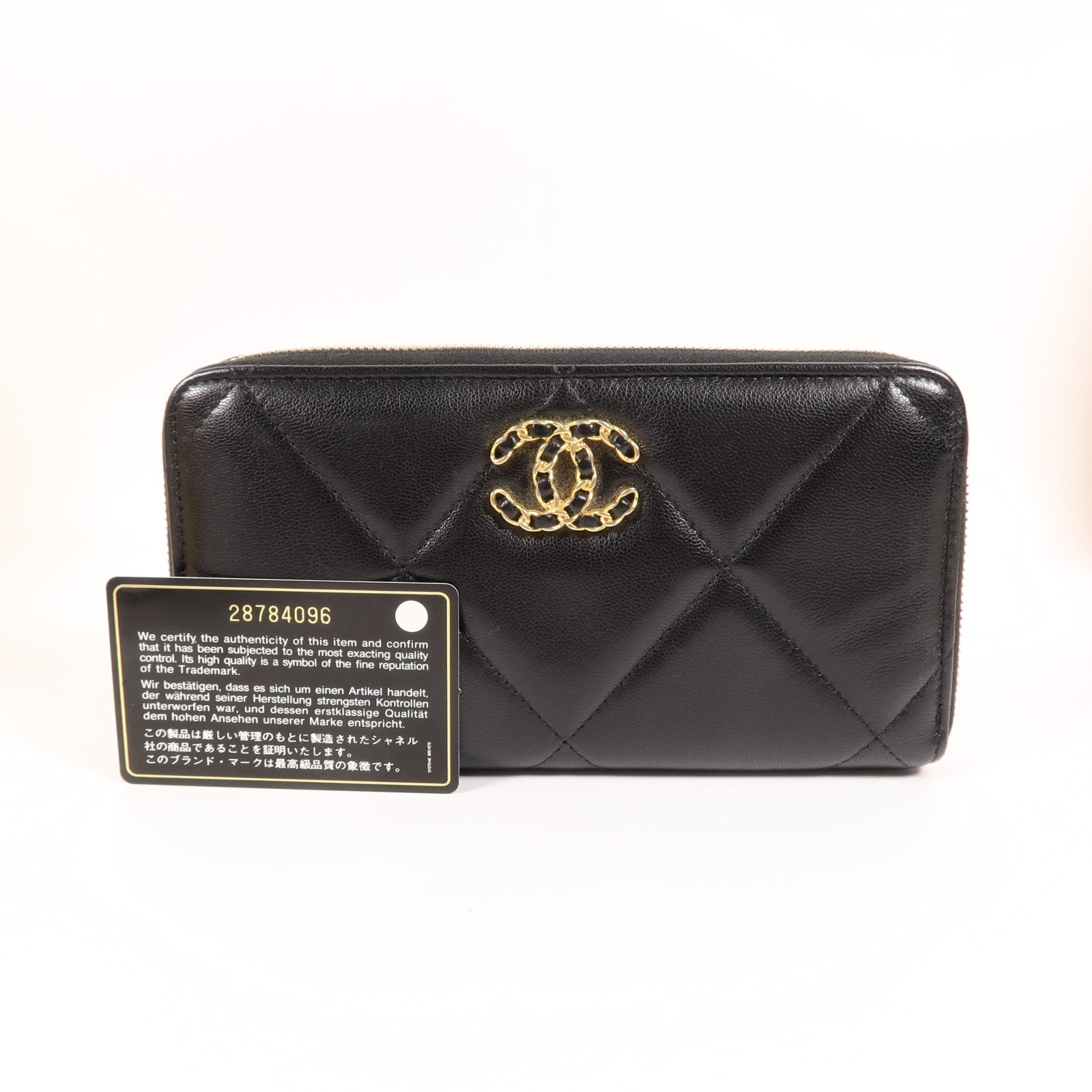 CHANEL 羊皮皮革C19 Long Wallet金扣長錢包