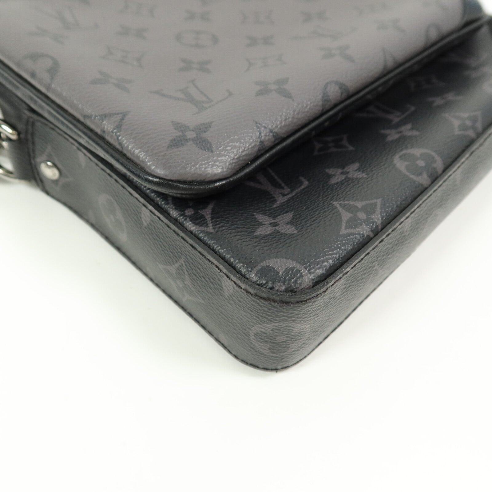 LOUIS VUITTON Monogram Eclipse Reverse Trio Messenger肩背袋