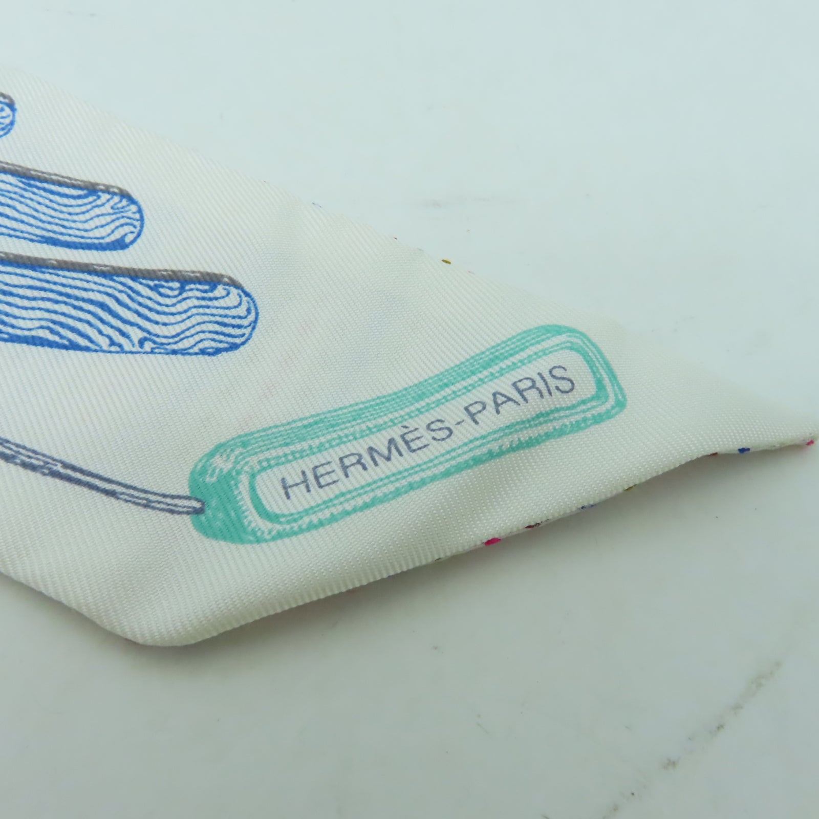HERMES 【激減優惠】絲質Twilly絲巾白色/彩色