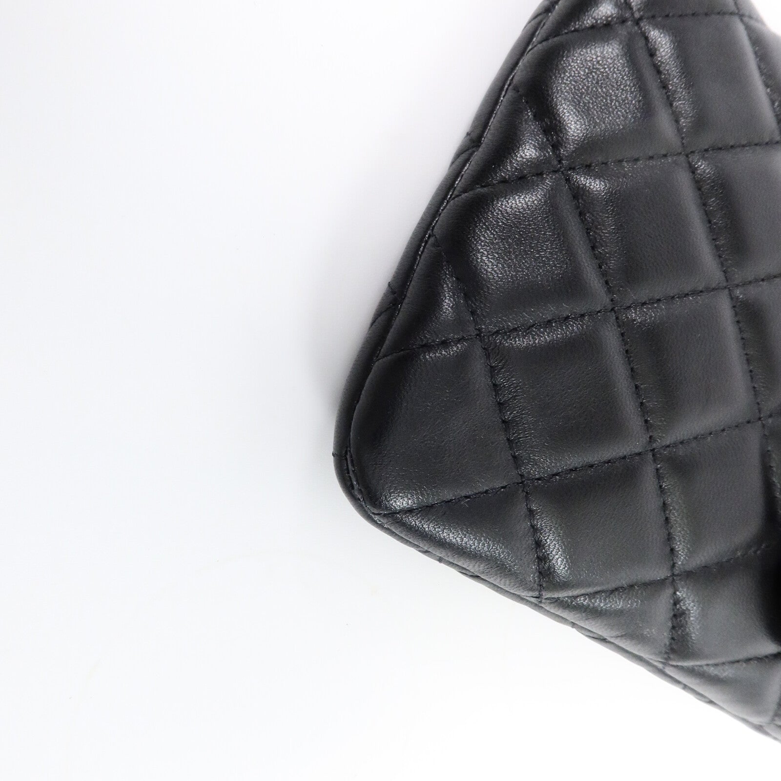 CHANEL 羊皮皮革Phone Bag鏈帶肩背袋