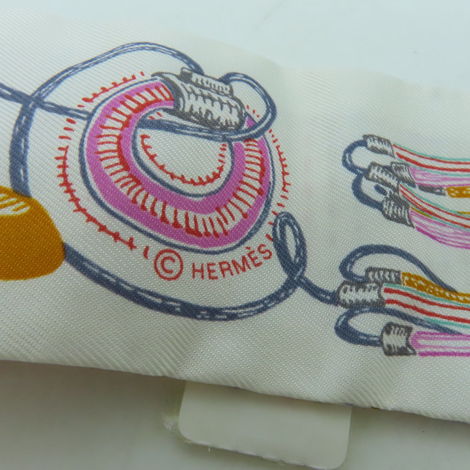 HERMES 【激減優惠】絲質Twilly絲巾白色/彩色