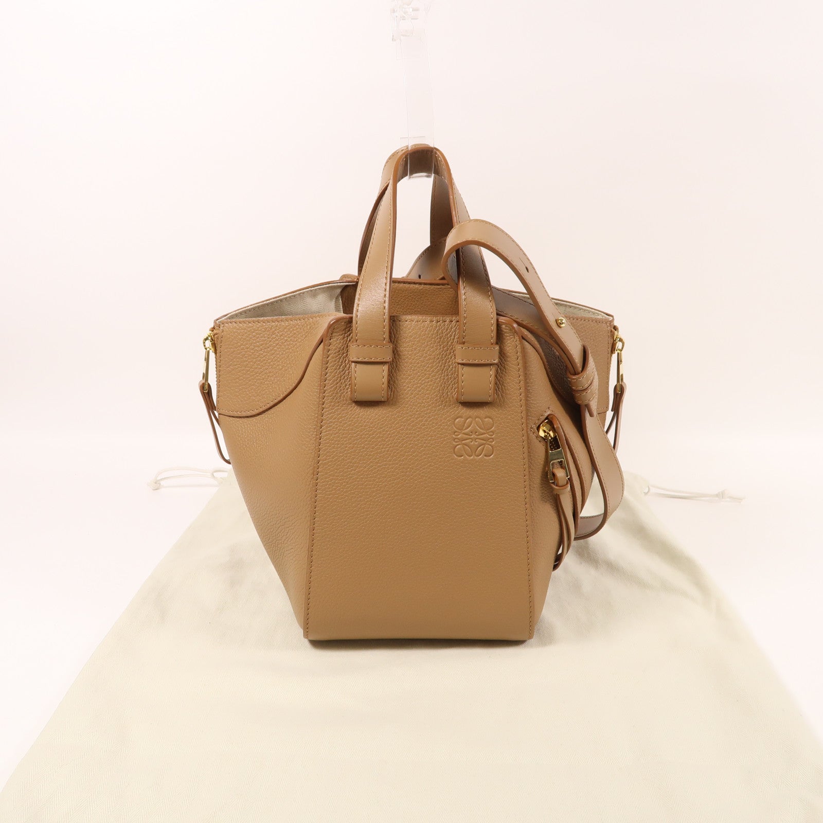 LOEWE 牛皮皮革Compact Hammock Bag金扣手挽肩背兩用袋