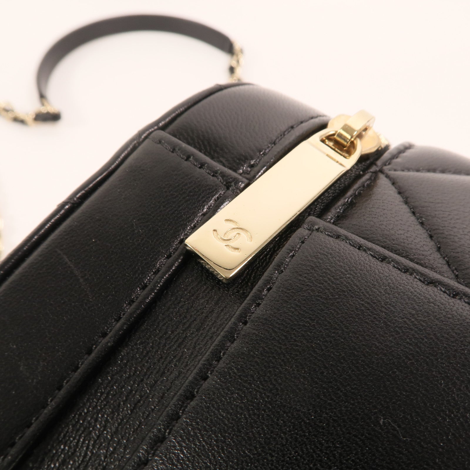 CHANEL 羊皮皮革Shoulder Bag金扣鏈帶手挽肩背兩用袋