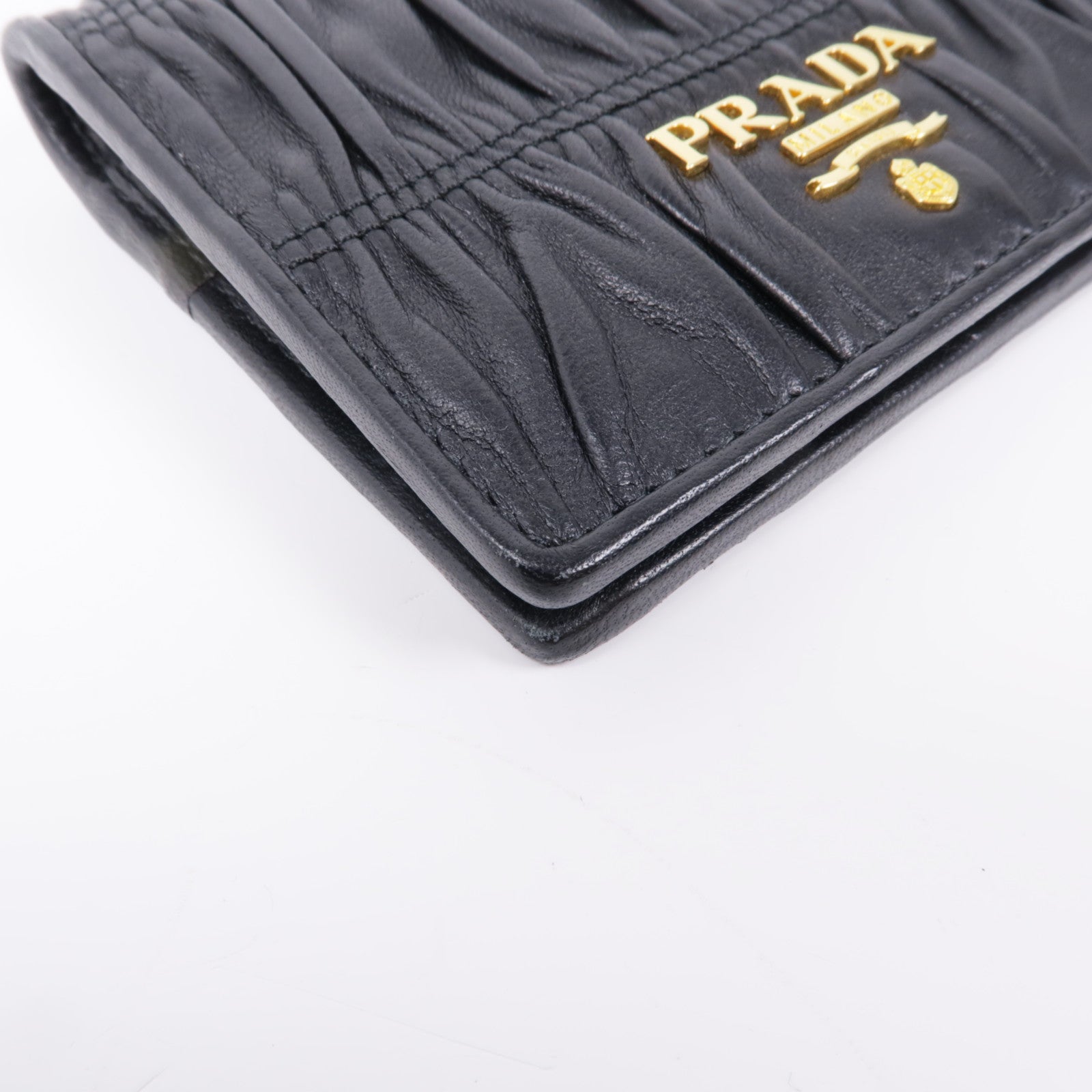 PRADA 羊皮皮革Wallet金扣錢包