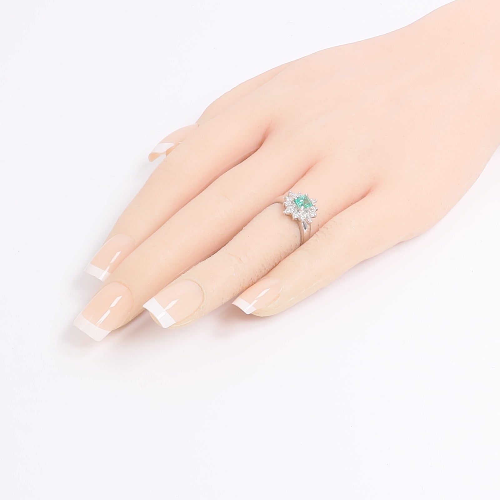 JEWELRY PT900鉑金Emerald Diamond Ring綠寶石/鑽石戒指