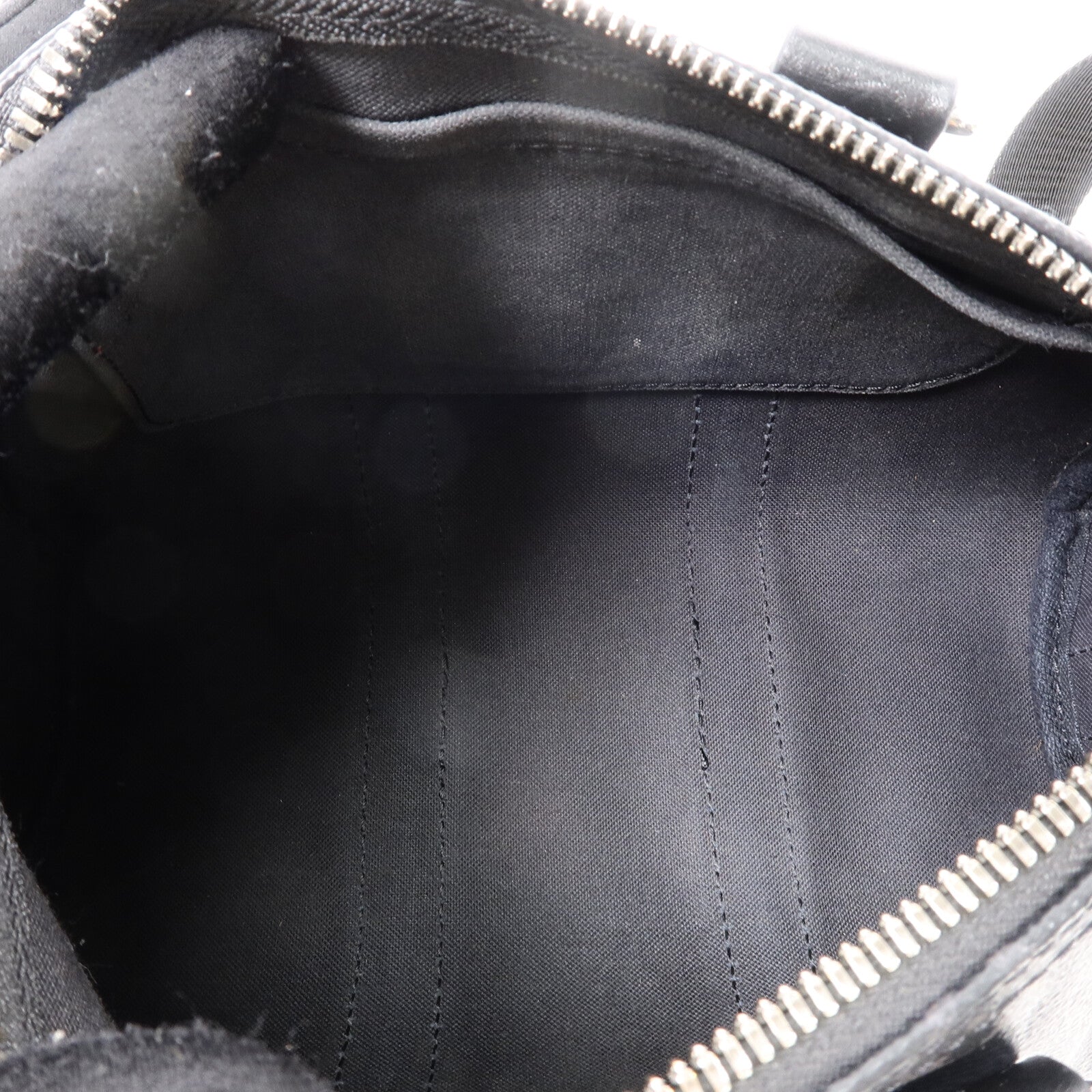 LOUIS VUITTON Monogram Eclipse Keepall Bandouliere 25肩背袋
