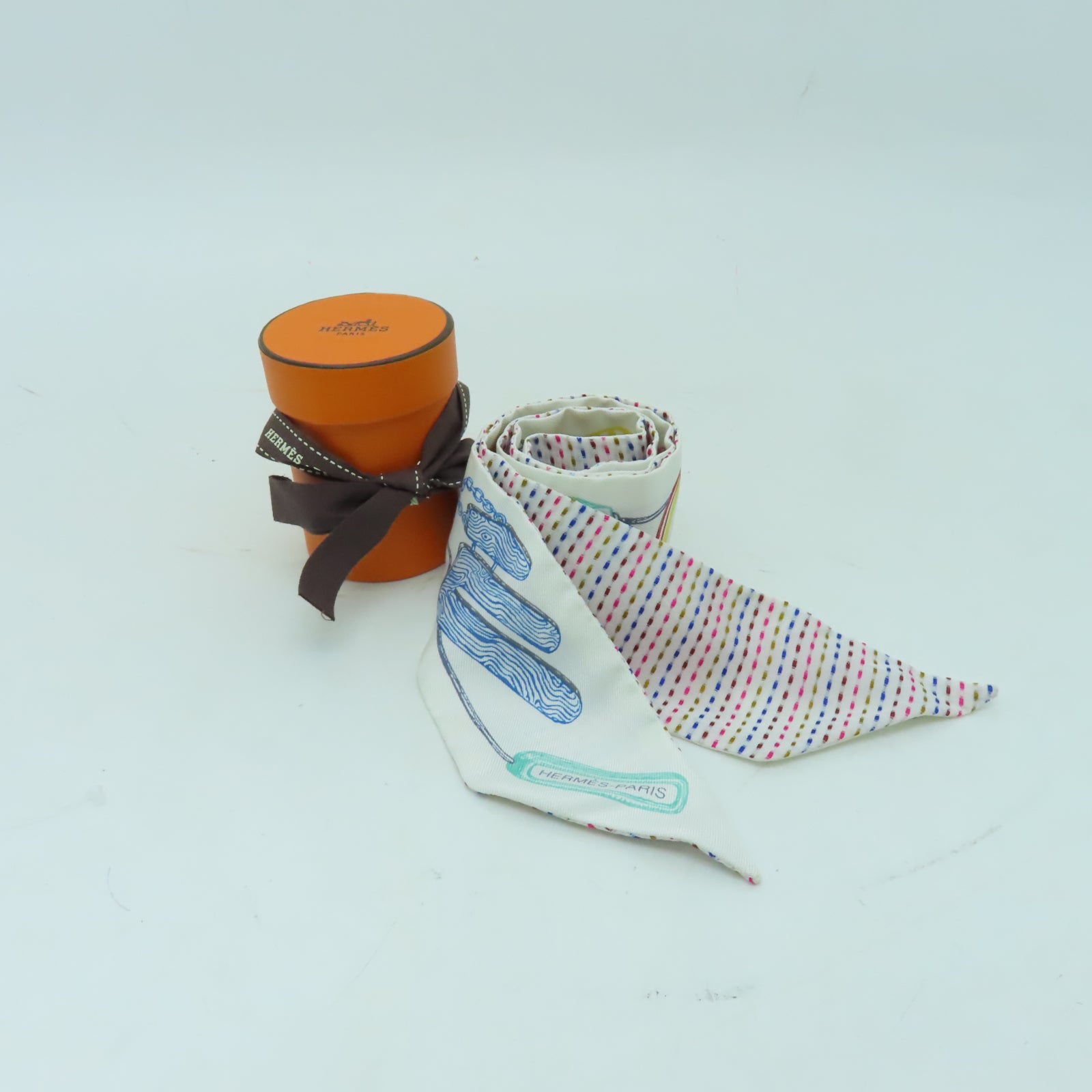 HERMES 【激減優惠】絲質Twilly絲巾白色/彩色