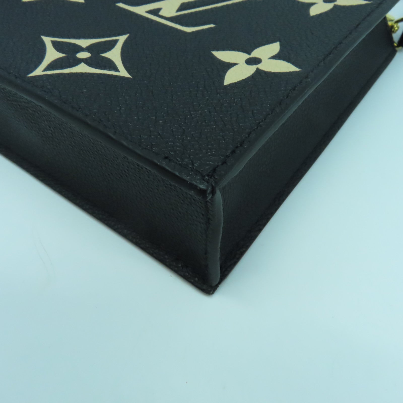 LOUIS VUITTON 【激減優惠】Monogram Empreinte Sac Plat金扣手挽肩背兩用袋黑色