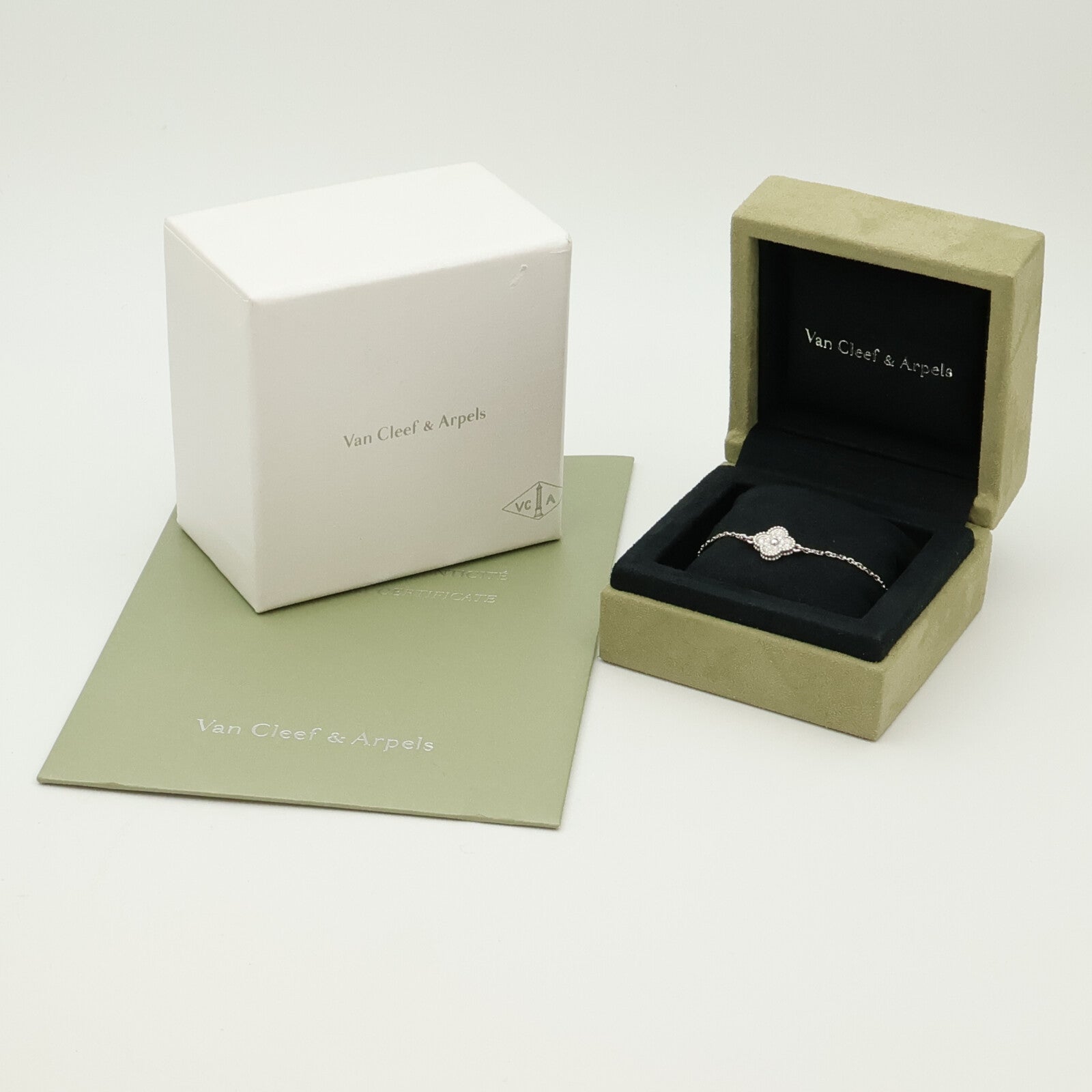 Van Cleef & Arpels 18K白金Sweet Alhambra鑽石手鏈