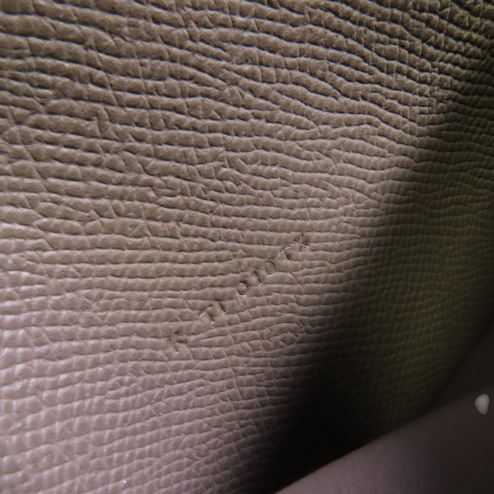 HERMES Epsom皮革Constance To Go金扣肩背袋