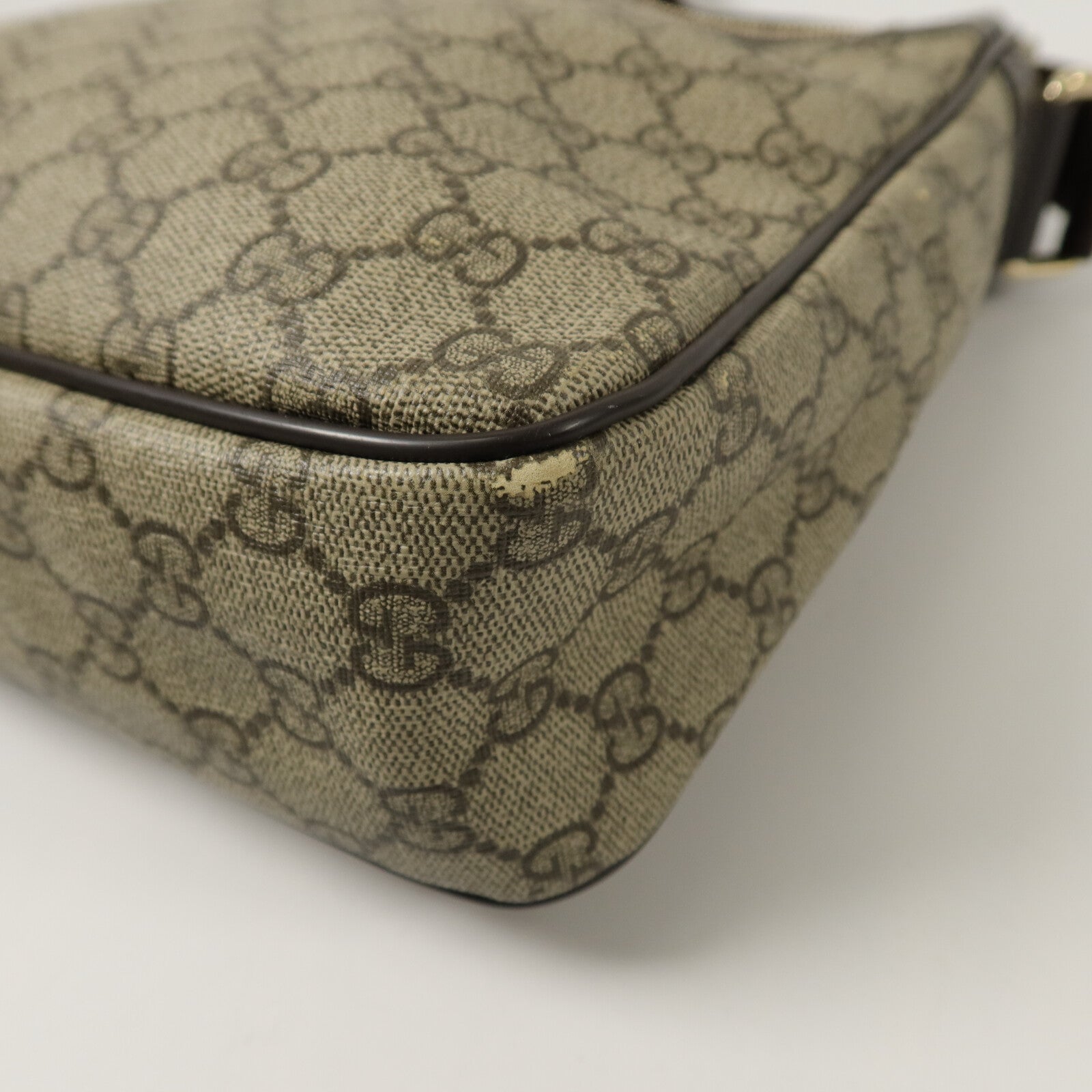 GUCCI 塗層帆布Messanger Bag肩背袋