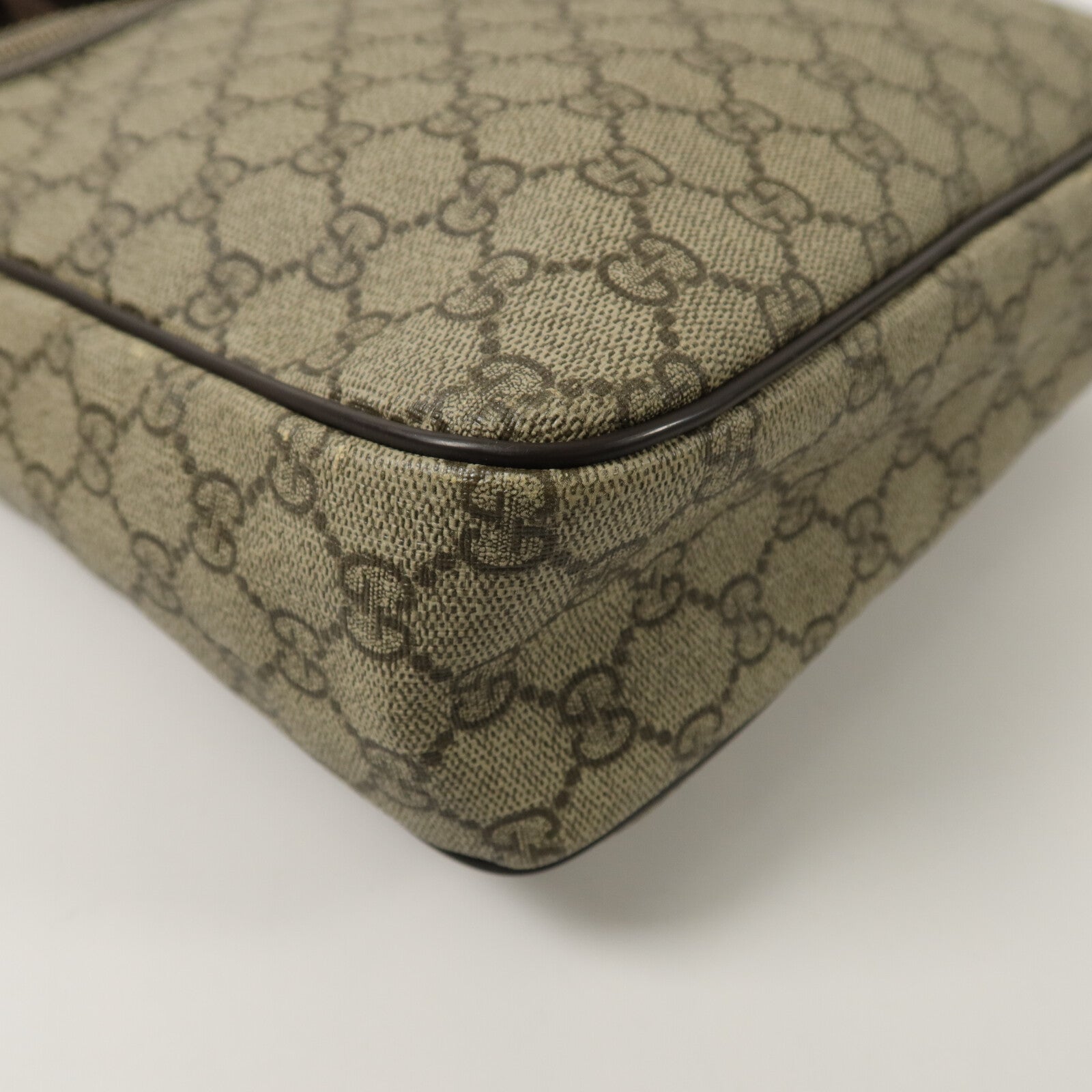 GUCCI 塗層帆布Messanger Bag肩背袋