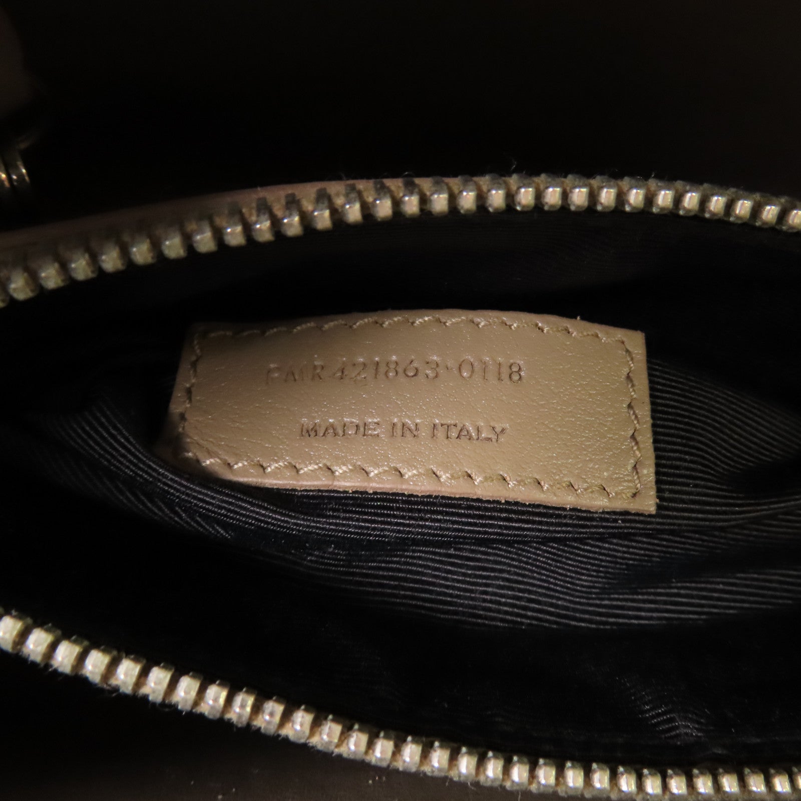 SAINT LAURENT 牛皮皮革Sac De Jour Baby銀扣手挽肩背兩用袋