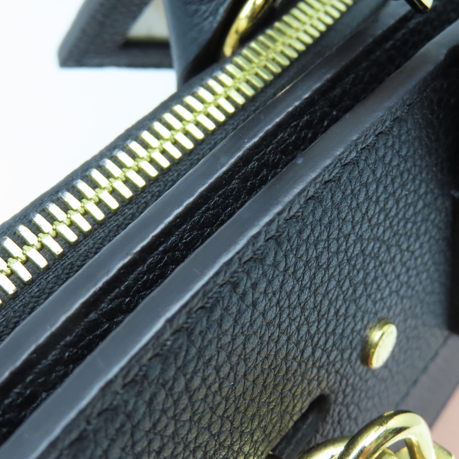LOUIS VUITTON Leather City Steames MM Gold Buckle Tote Bag Black/Pink (Without Shoulder Strap)