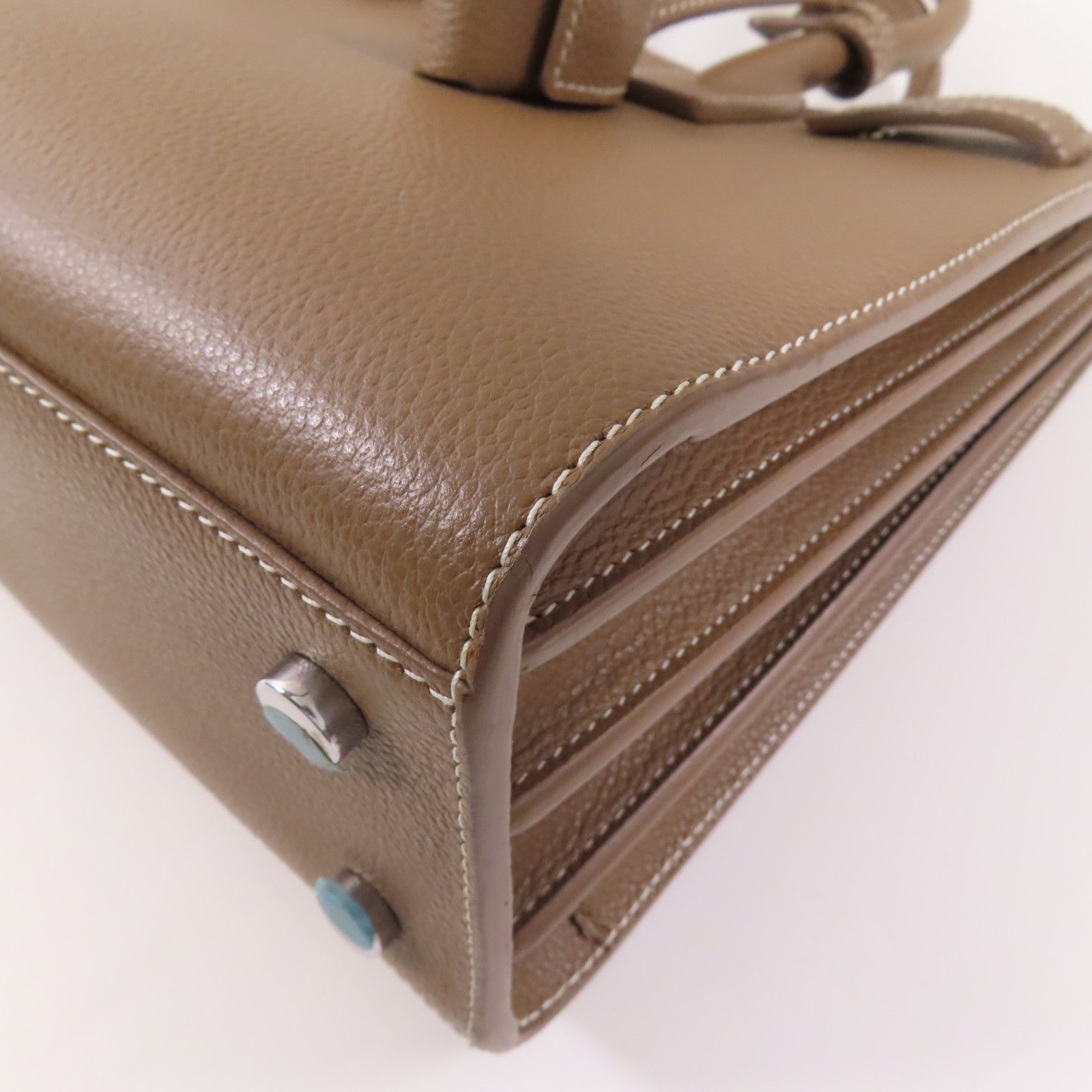 SAINT LAURENT 牛皮皮革Sac De Jour Baby銀扣手挽肩背兩用袋