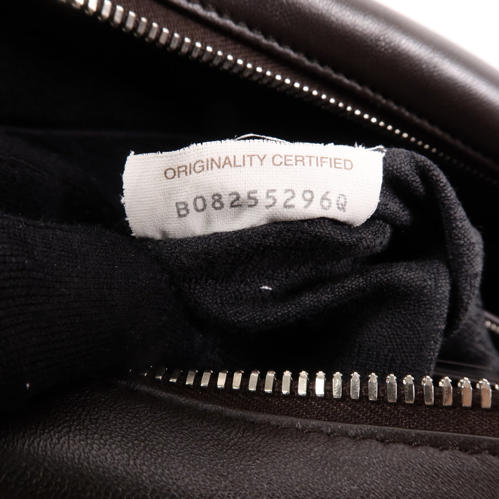 BOTTEGA VENETA 牛皮皮革Hand Bag銀扣手挽袋