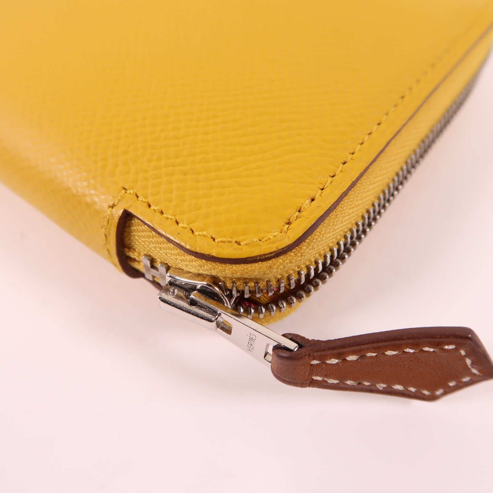 HERMES Evercolor皮革Silk In Compact Wallet銀扣錢包9D Jaune Ambre