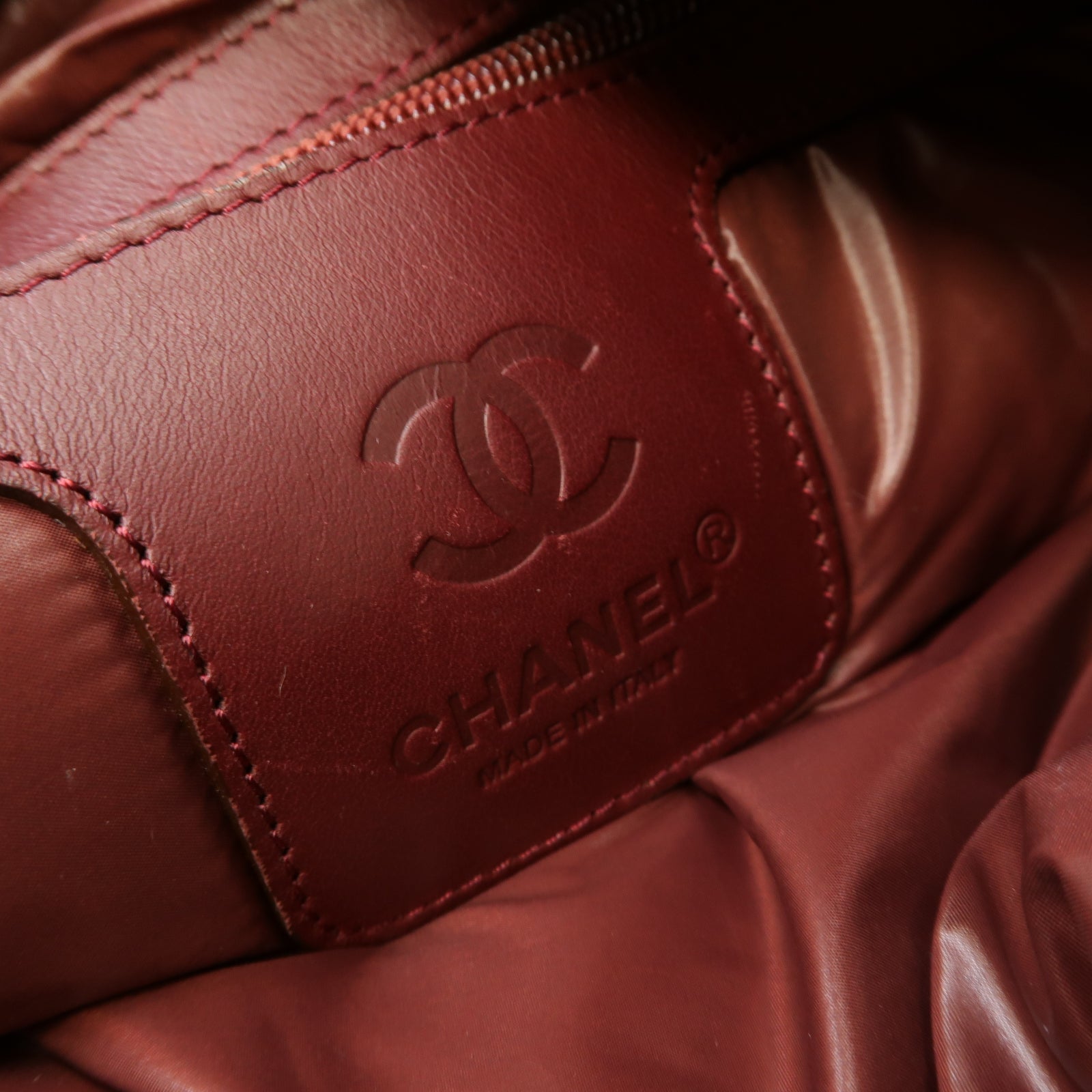 CHANEL 菱格尼龍Shoulder Bag銀扣肩背袋黑色