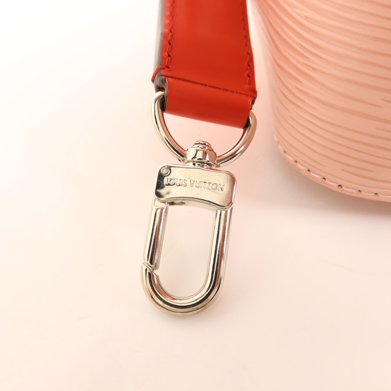 LOUIS VUITTON 【激減優惠】Epi Neo Noe BB銀扣手挽肩背兩用袋/Rose Ballerine