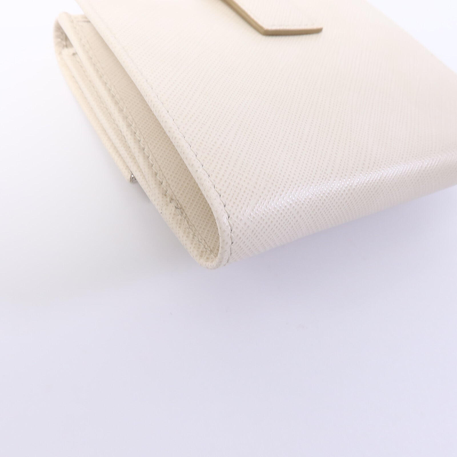 Salvatore Ferragamo 牛皮皮革Wallet錢包